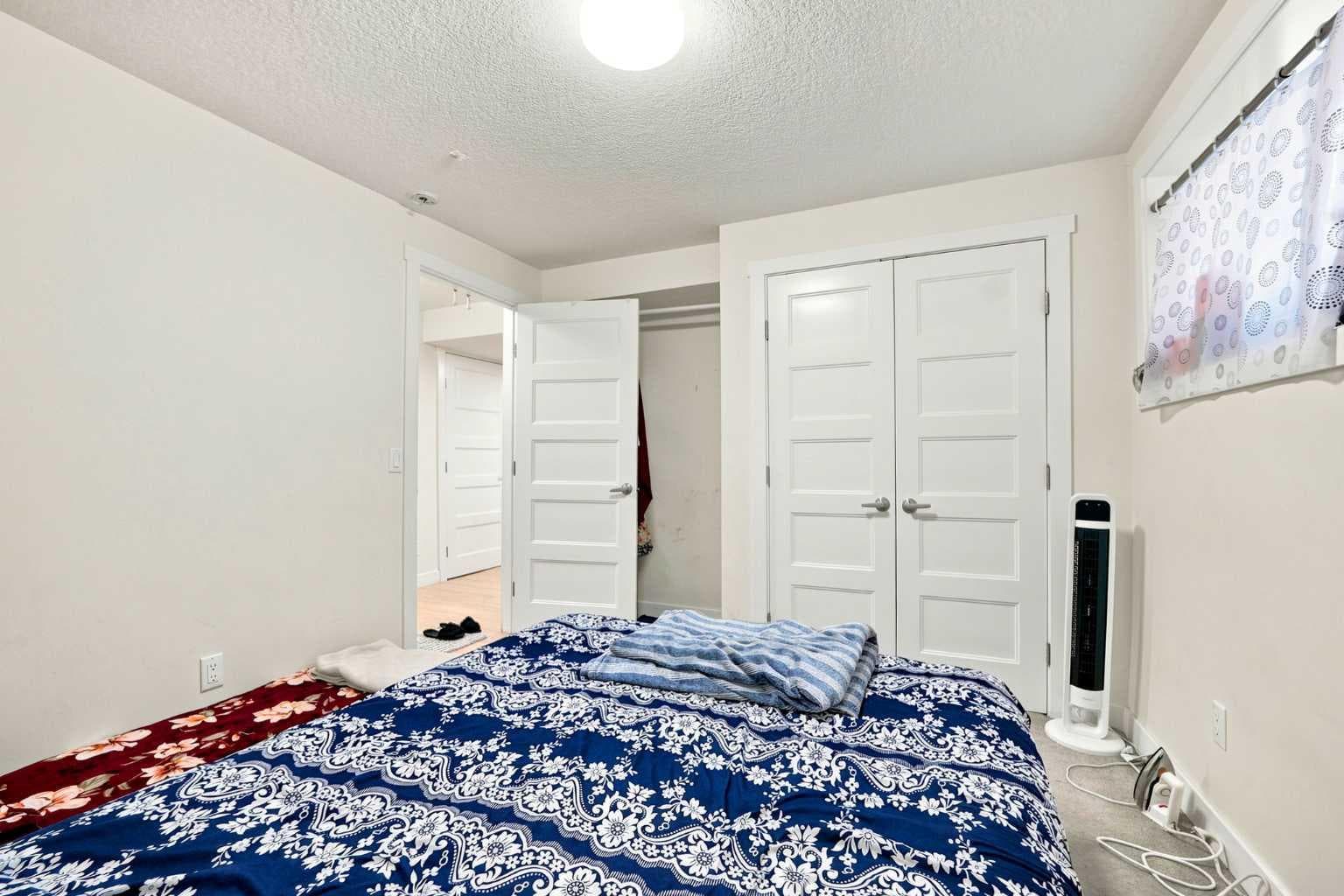 278 Martha's Manor NE