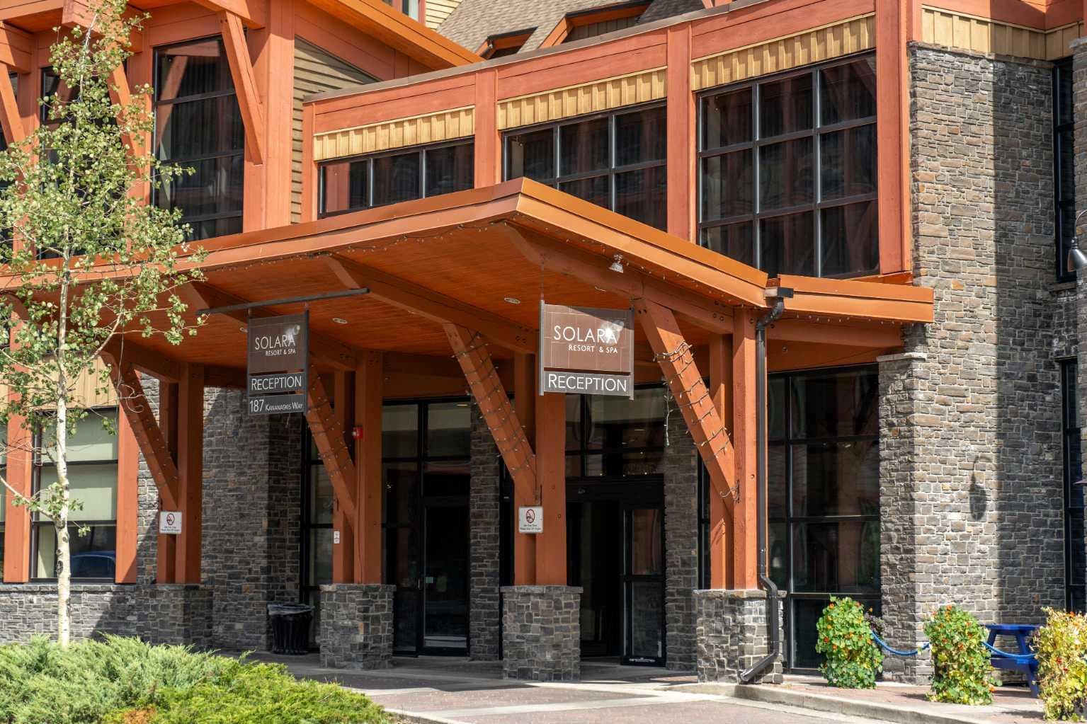 213, 173 Kananaskis Way 