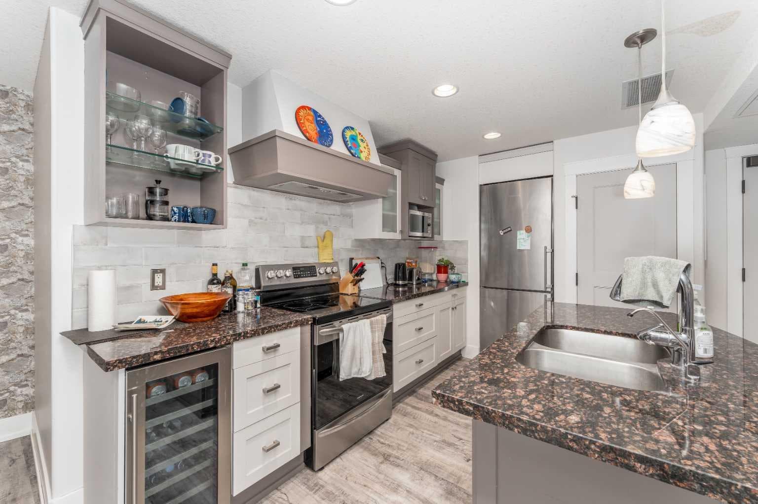 213, 173 Kananaskis Way 