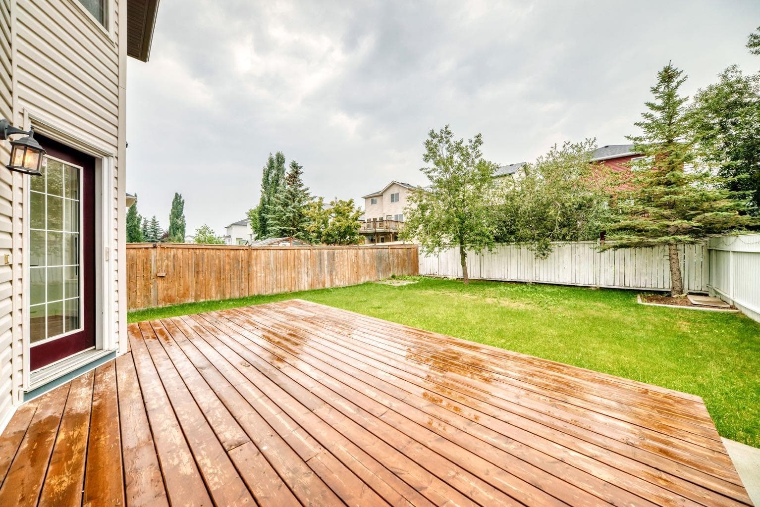 262 Coventry Court NE