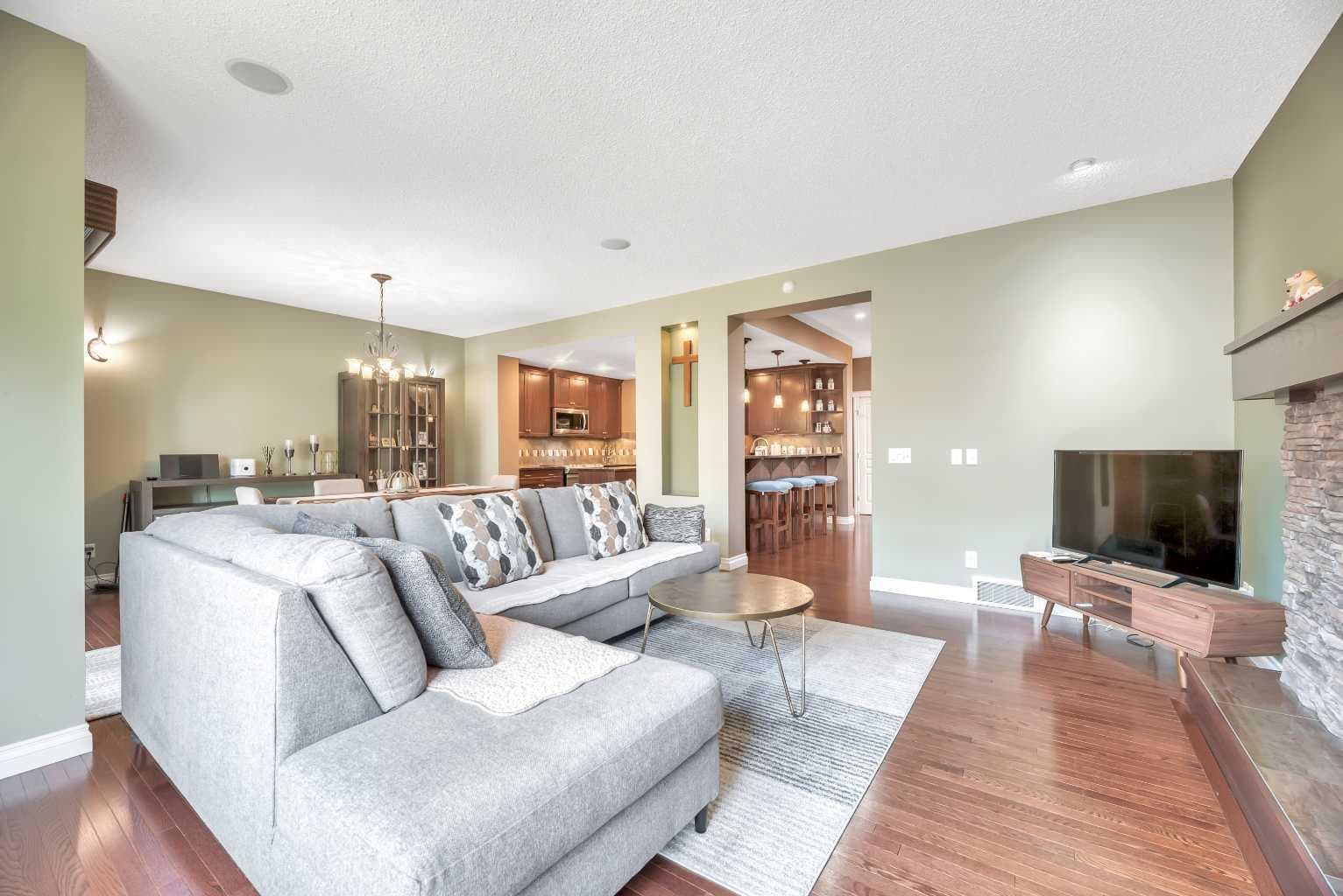 331 Mahogany Court SE
