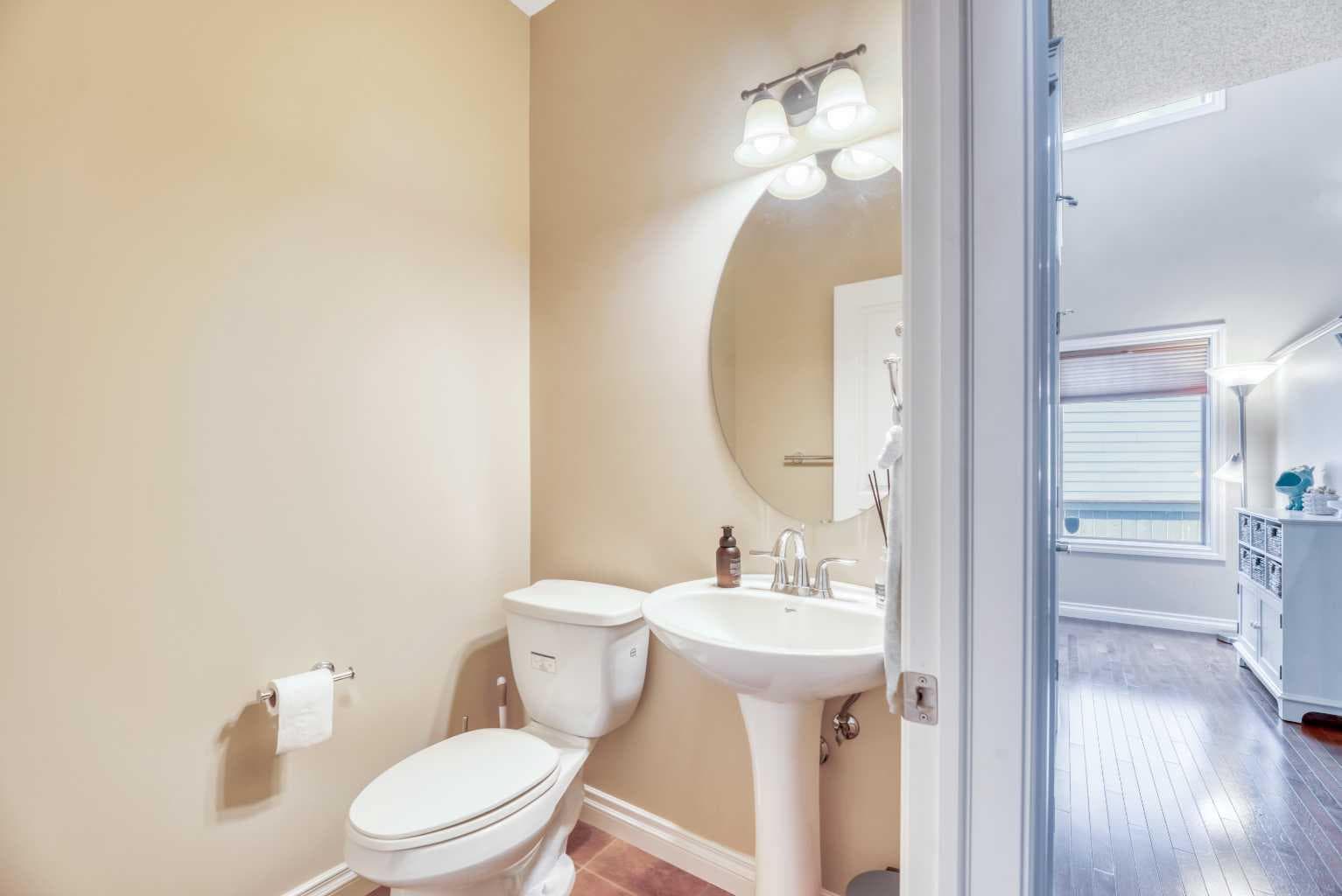 331 Mahogany Court SE
