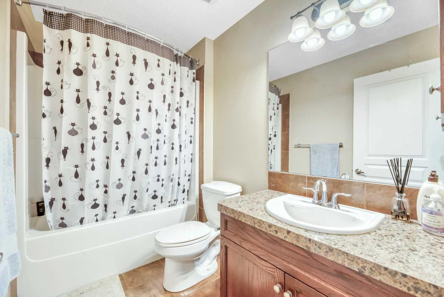 331 Mahogany Court SE