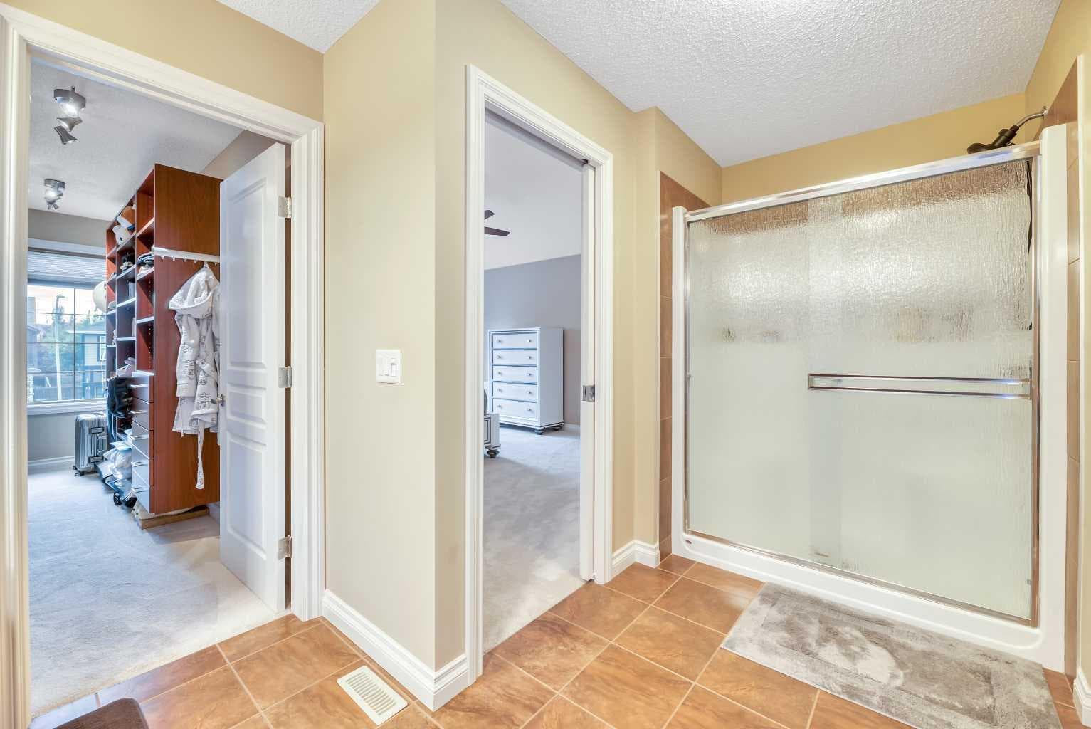 331 Mahogany Court SE