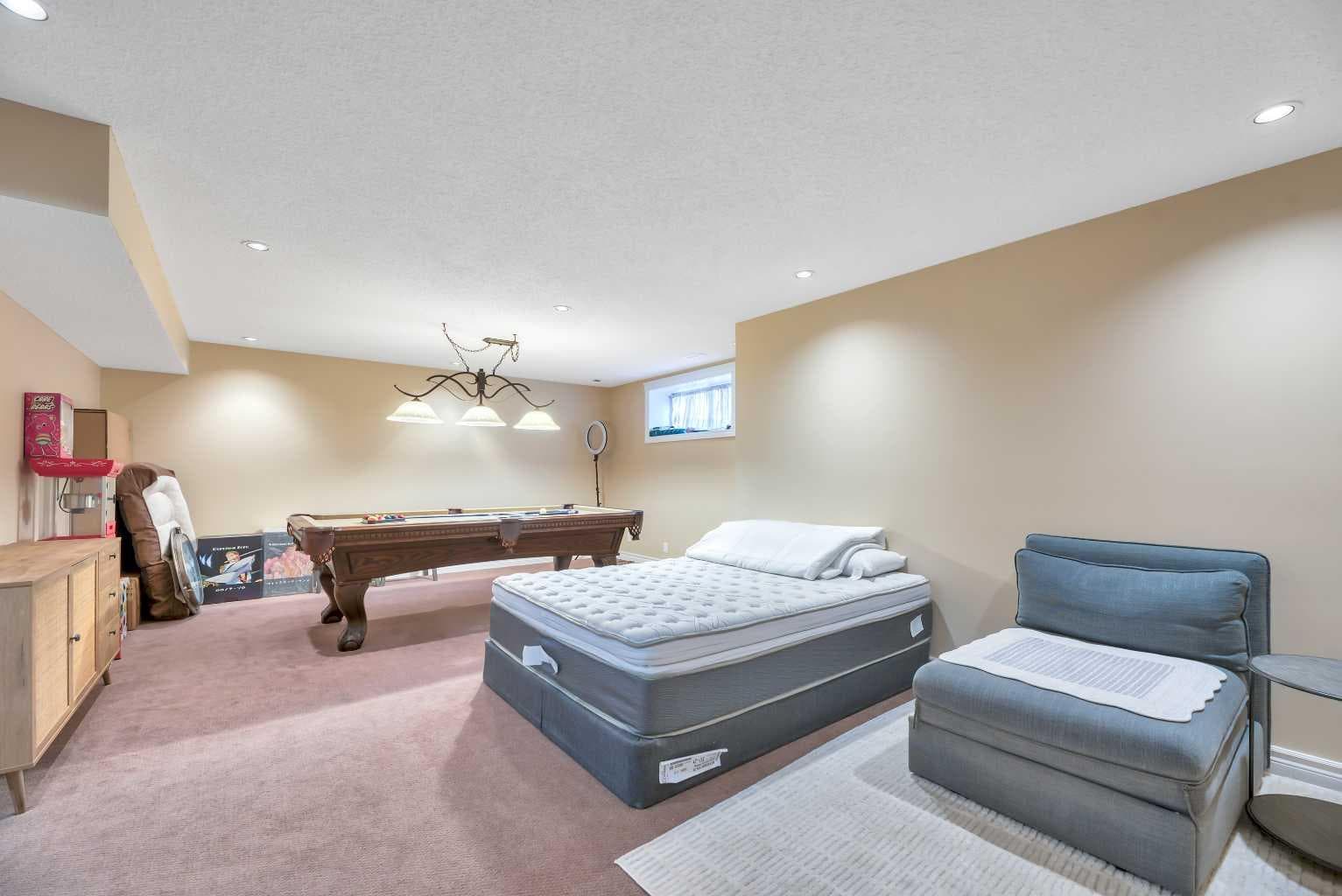 331 Mahogany Court SE