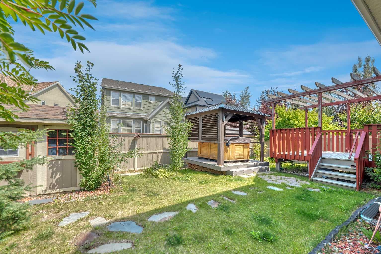 331 Mahogany Court SE