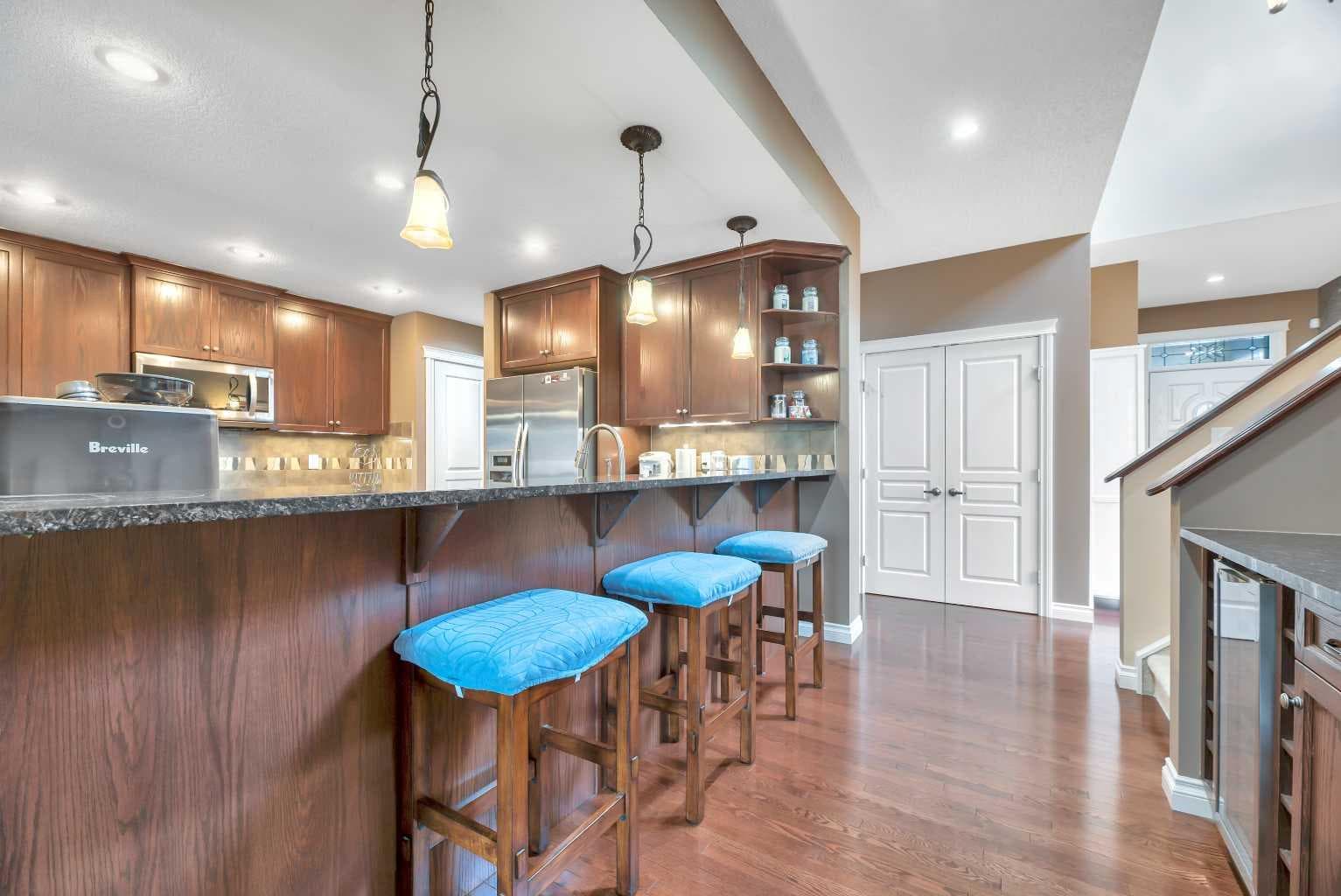 331 Mahogany Court SE