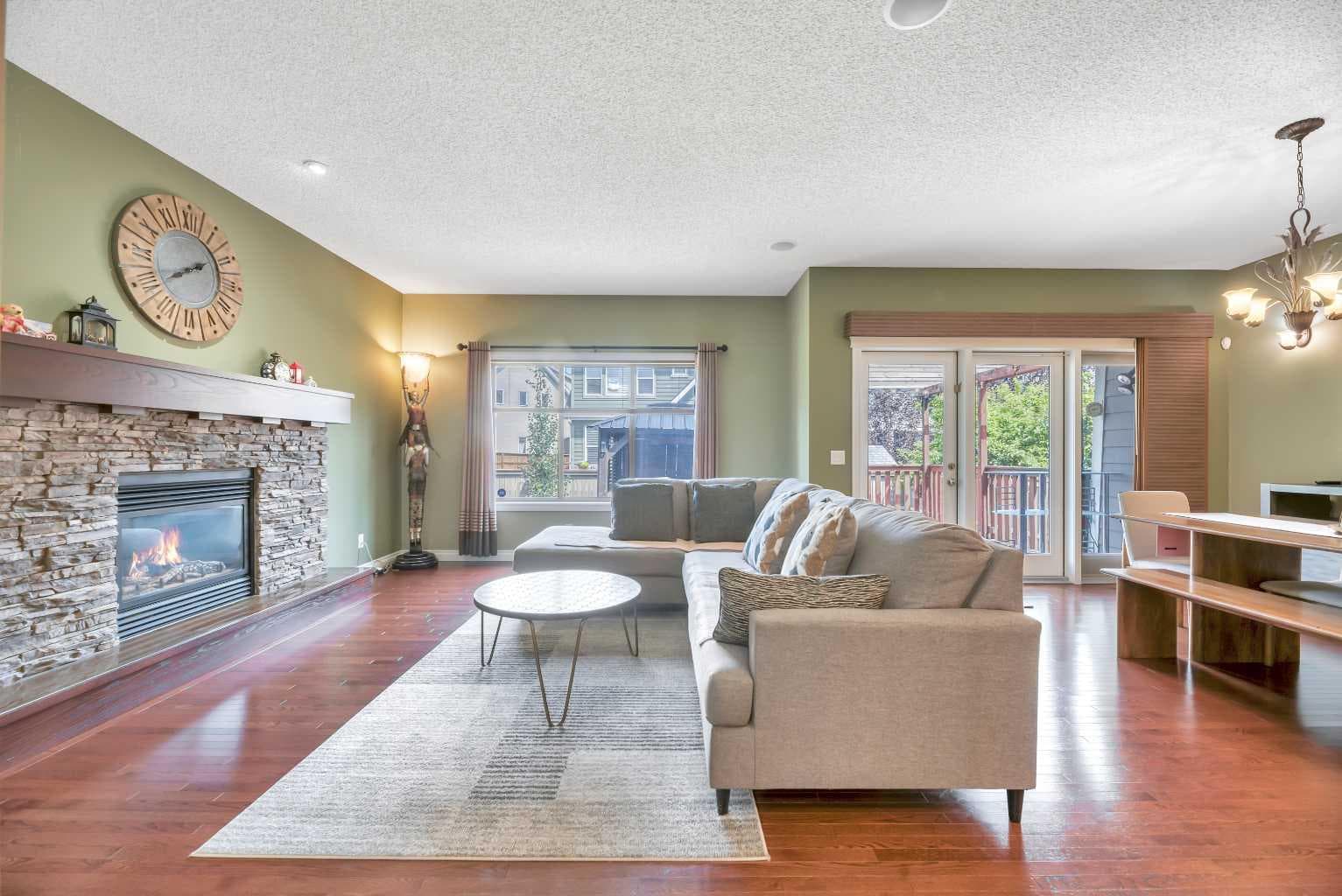 331 Mahogany Court SE