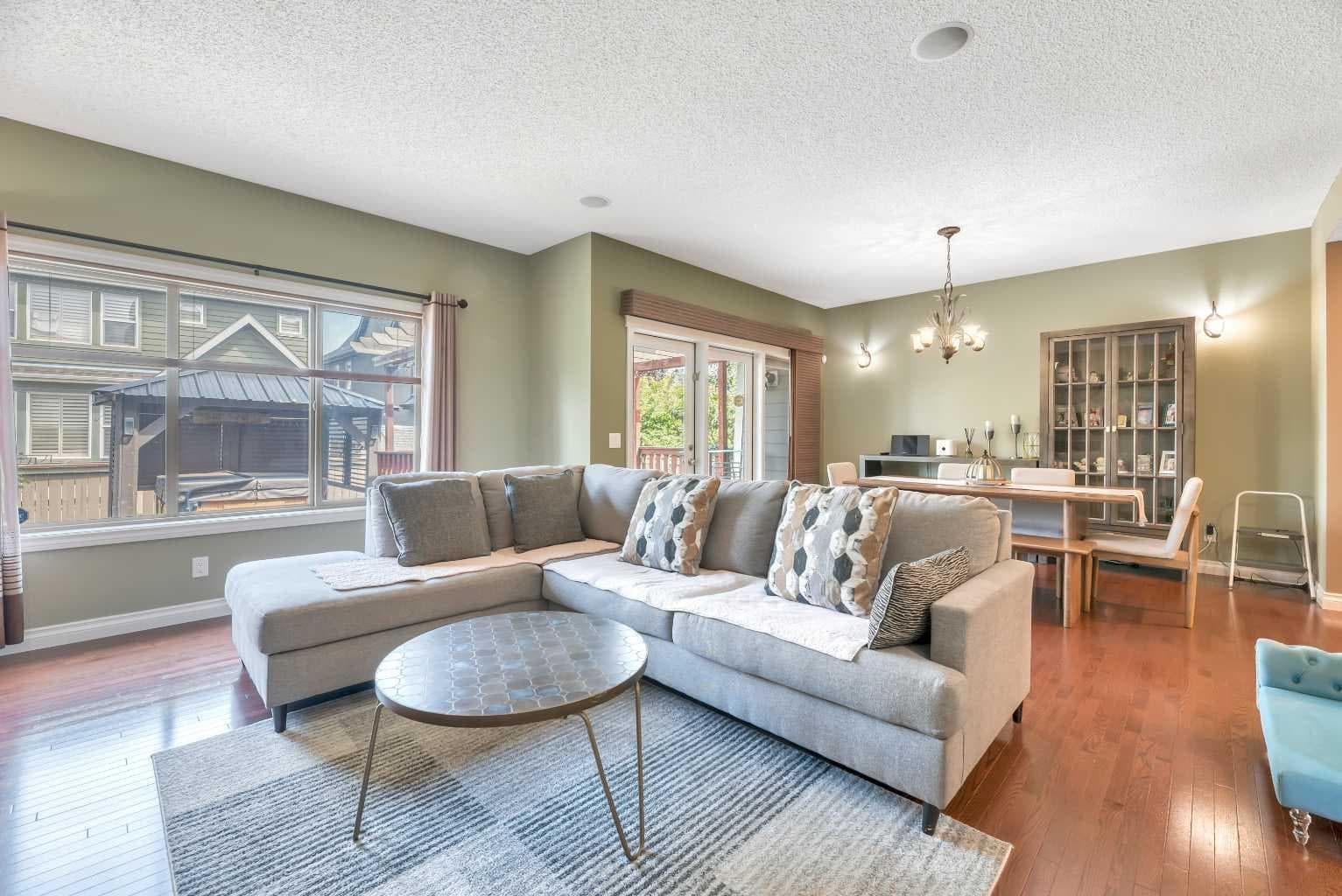 331 Mahogany Court SE