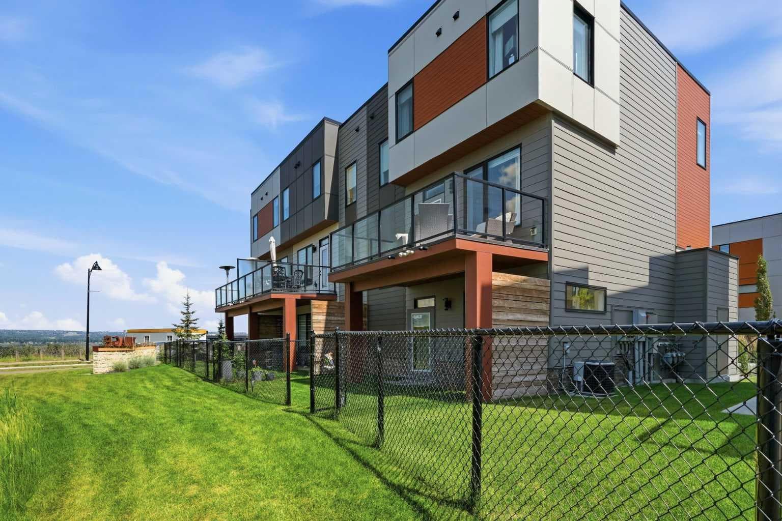 108 Na'a Heights SW