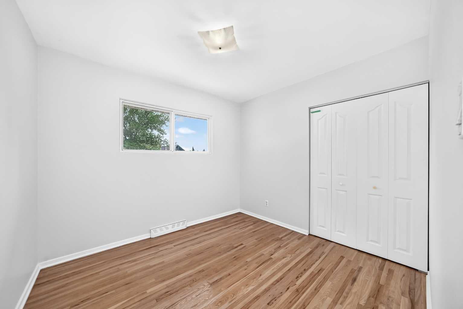 39 Healy Drive SW