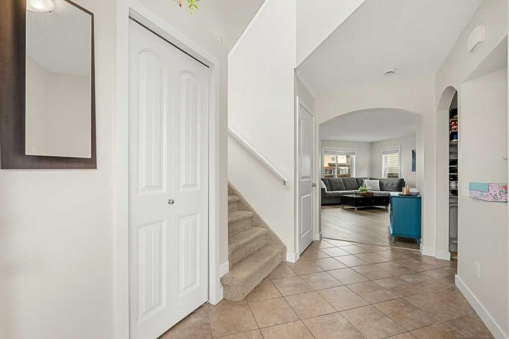 13061 Coventry Hills Way NE