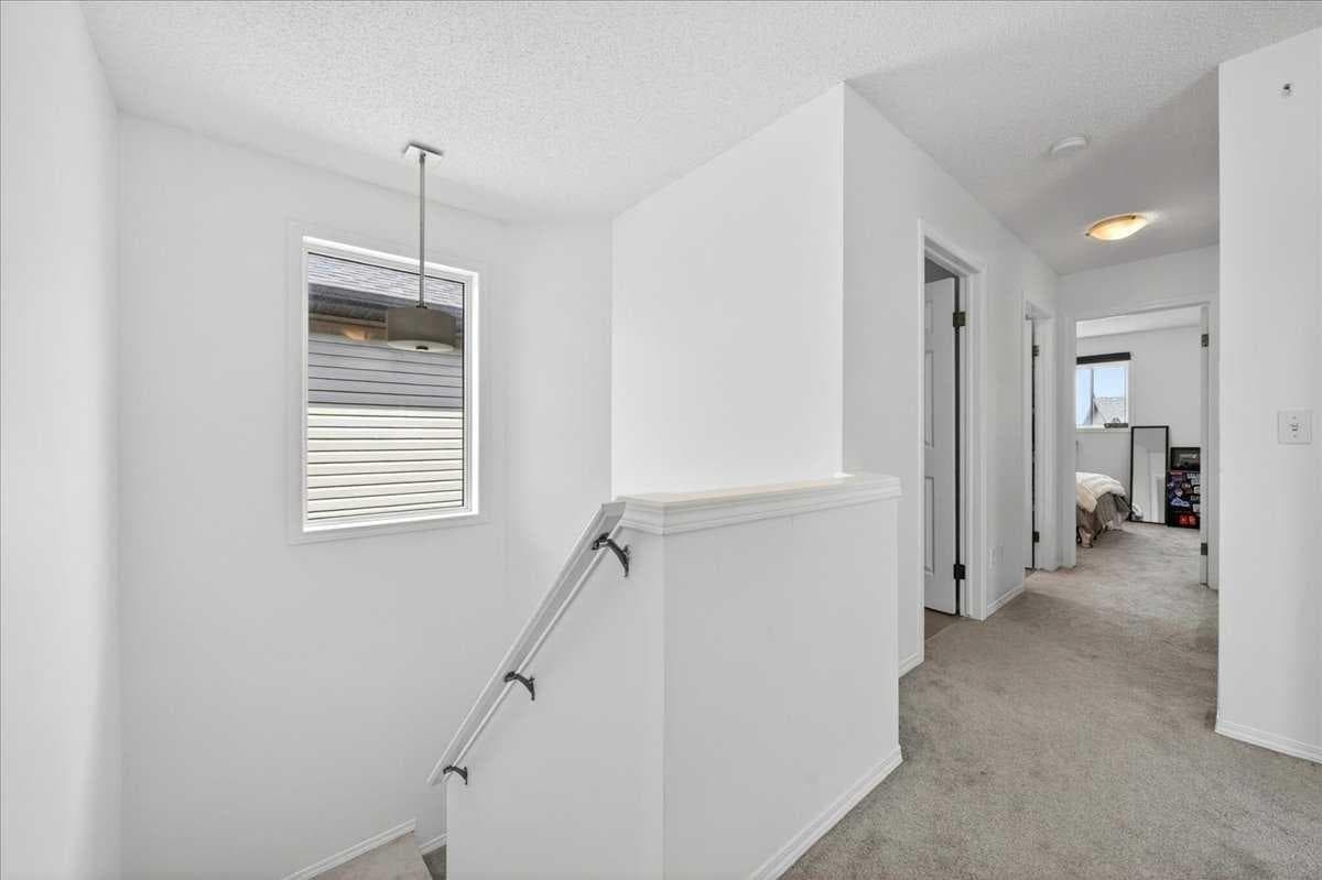 194 Everoak Gardens SW