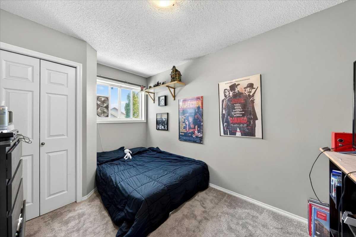 194 Everoak Gardens SW