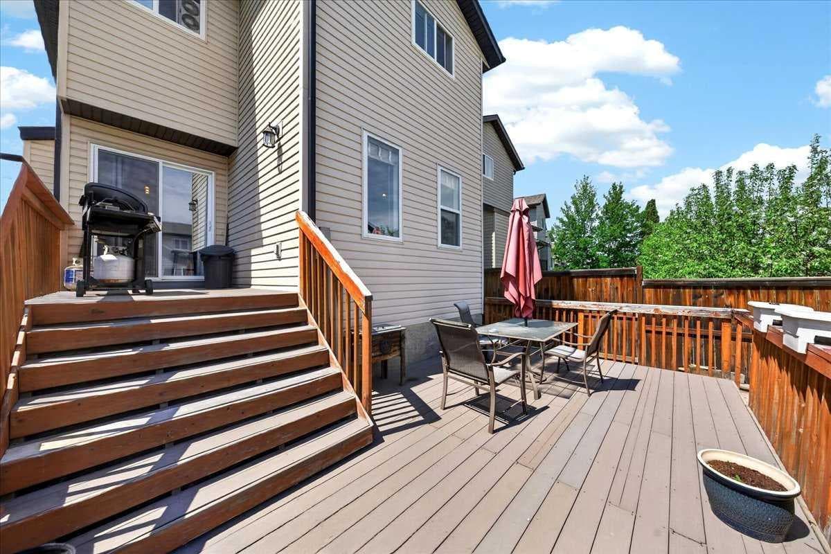 194 Everoak Gardens SW