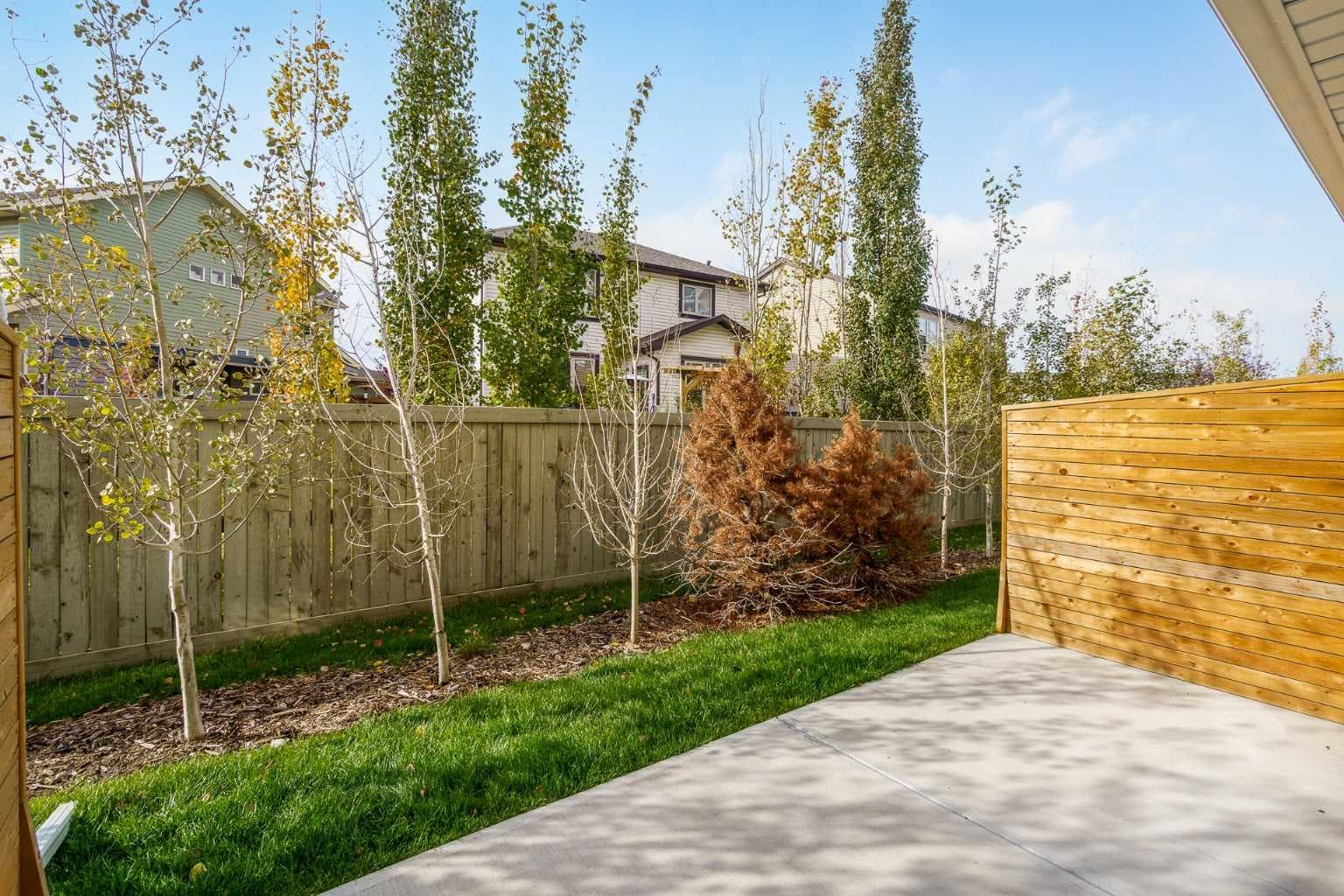 628 Copperstone Manor SE