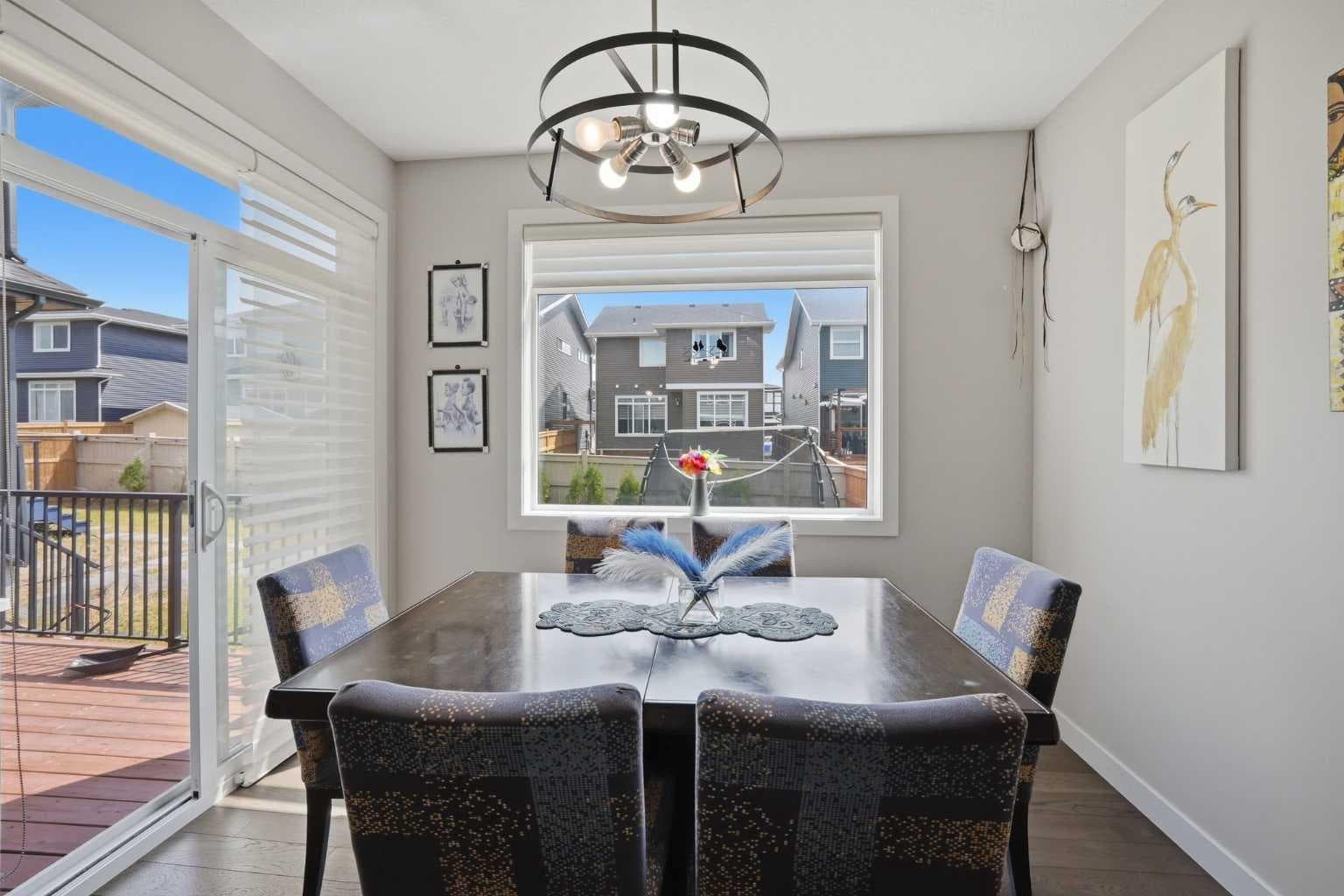 52 Sunrise Way 