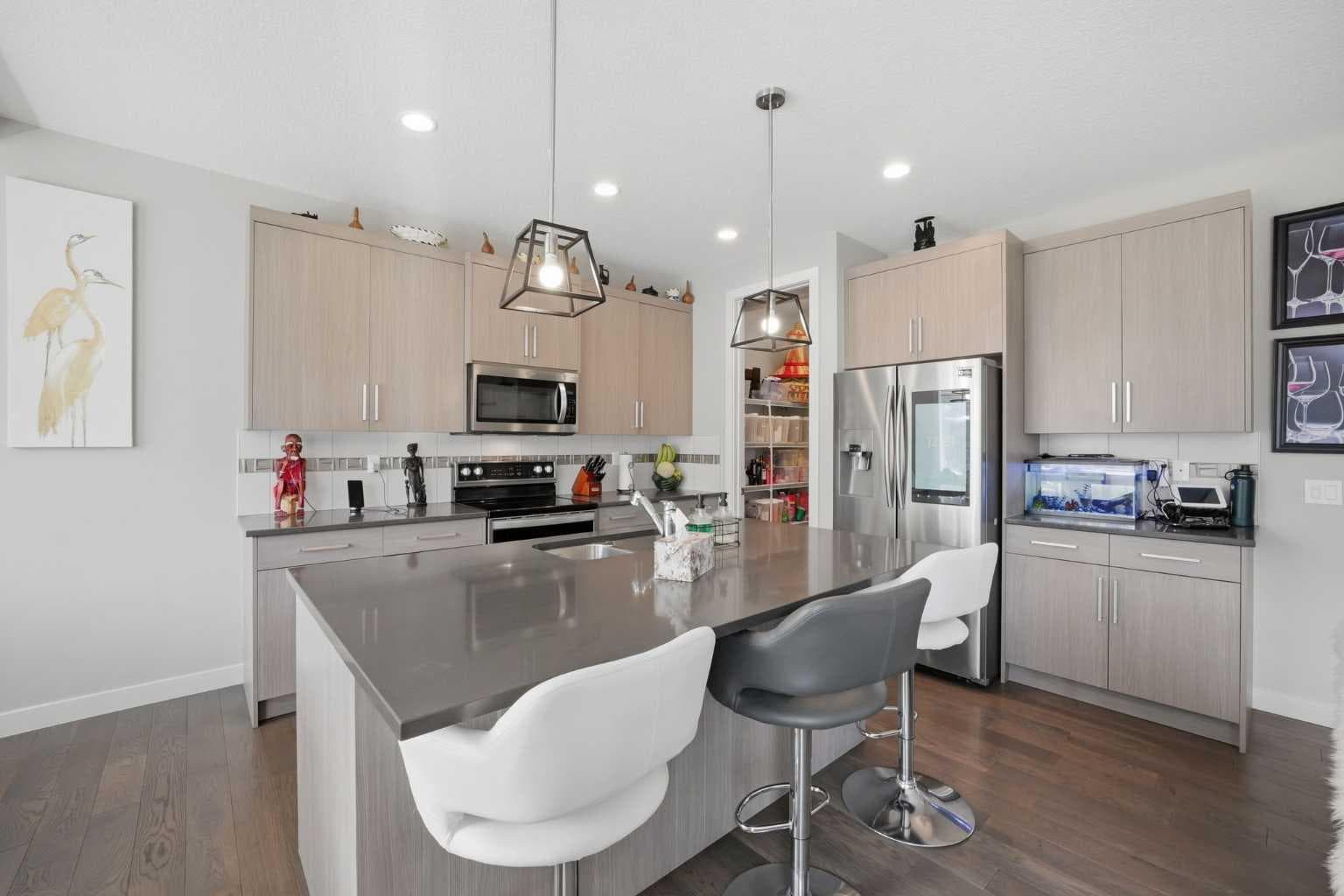 52 Sunrise Way 