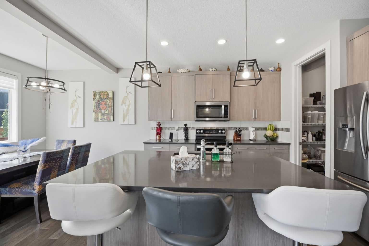 52 Sunrise Way 