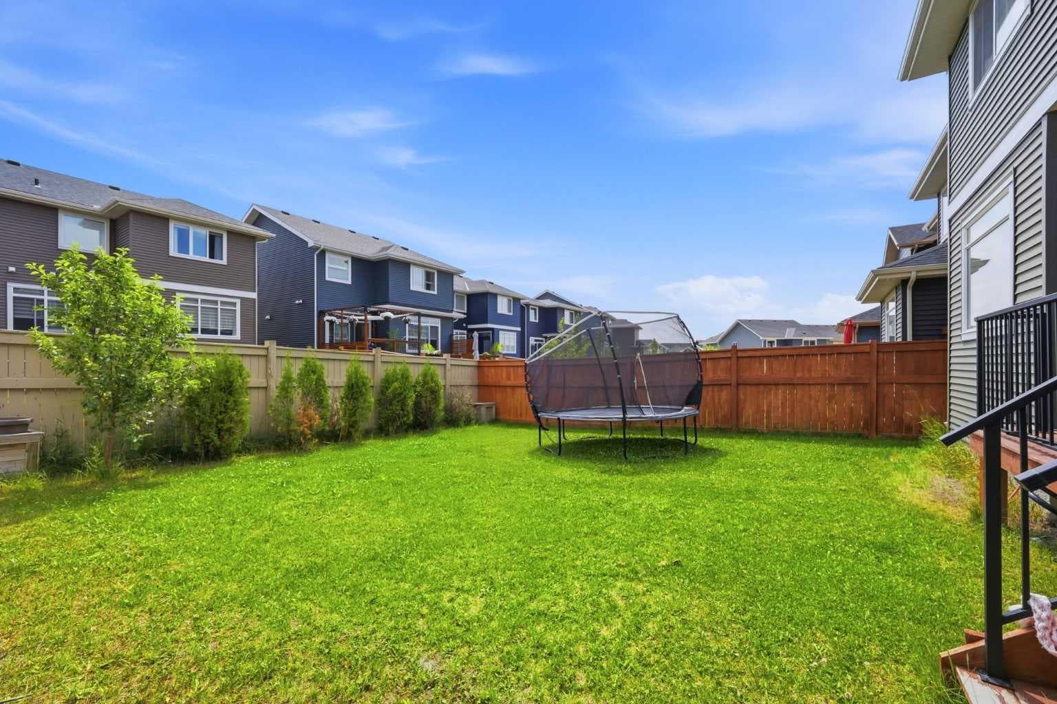 52 Sunrise Way 