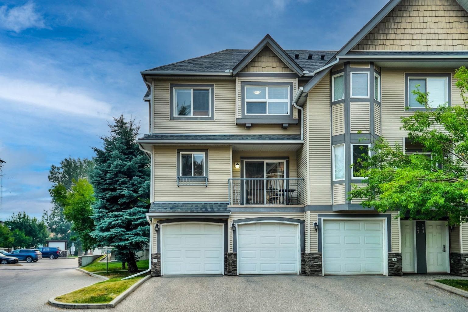 199 Cedarwood Lane SW