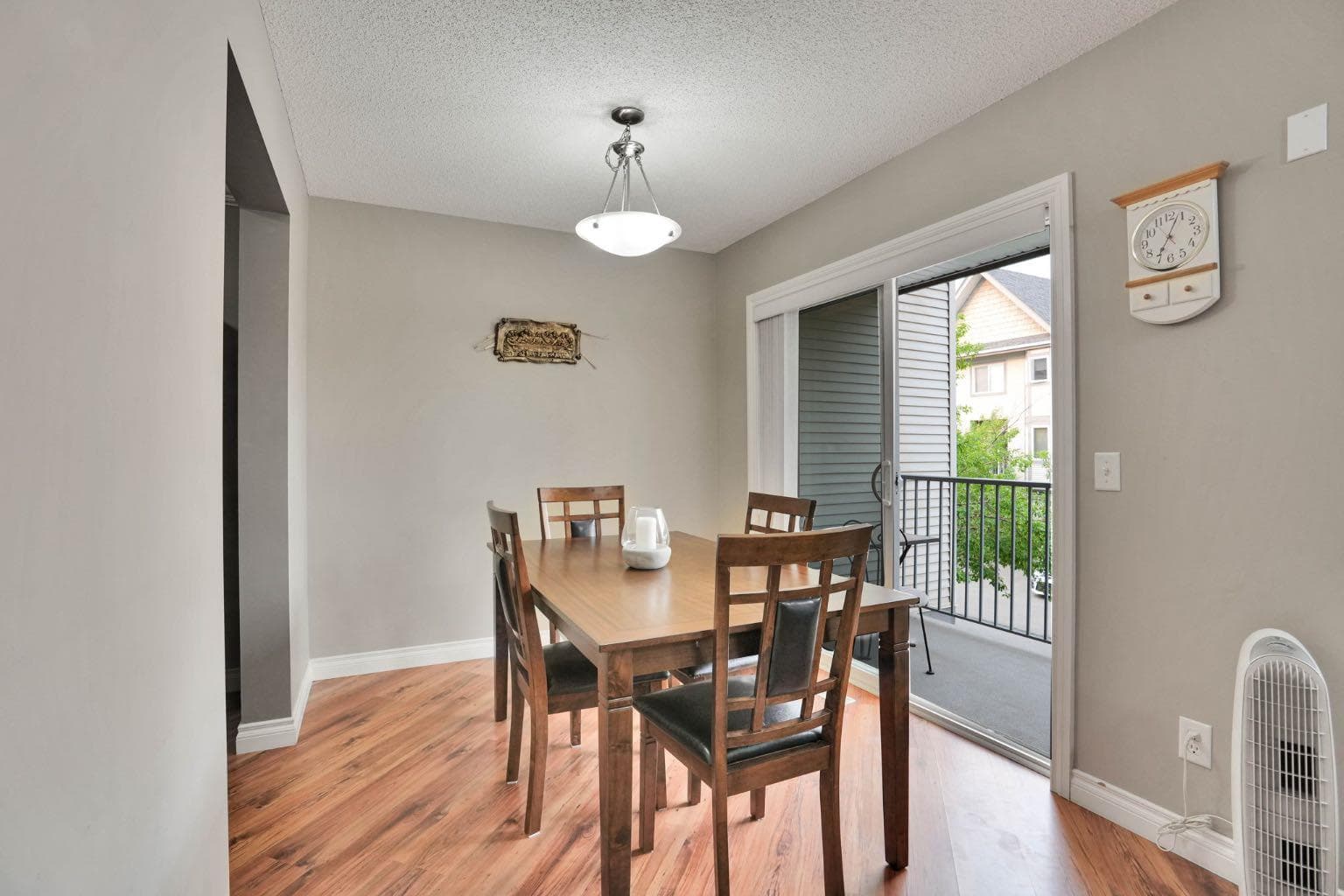199 Cedarwood Lane SW
