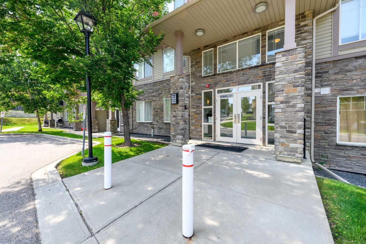 108, 22 Panatella Road NW