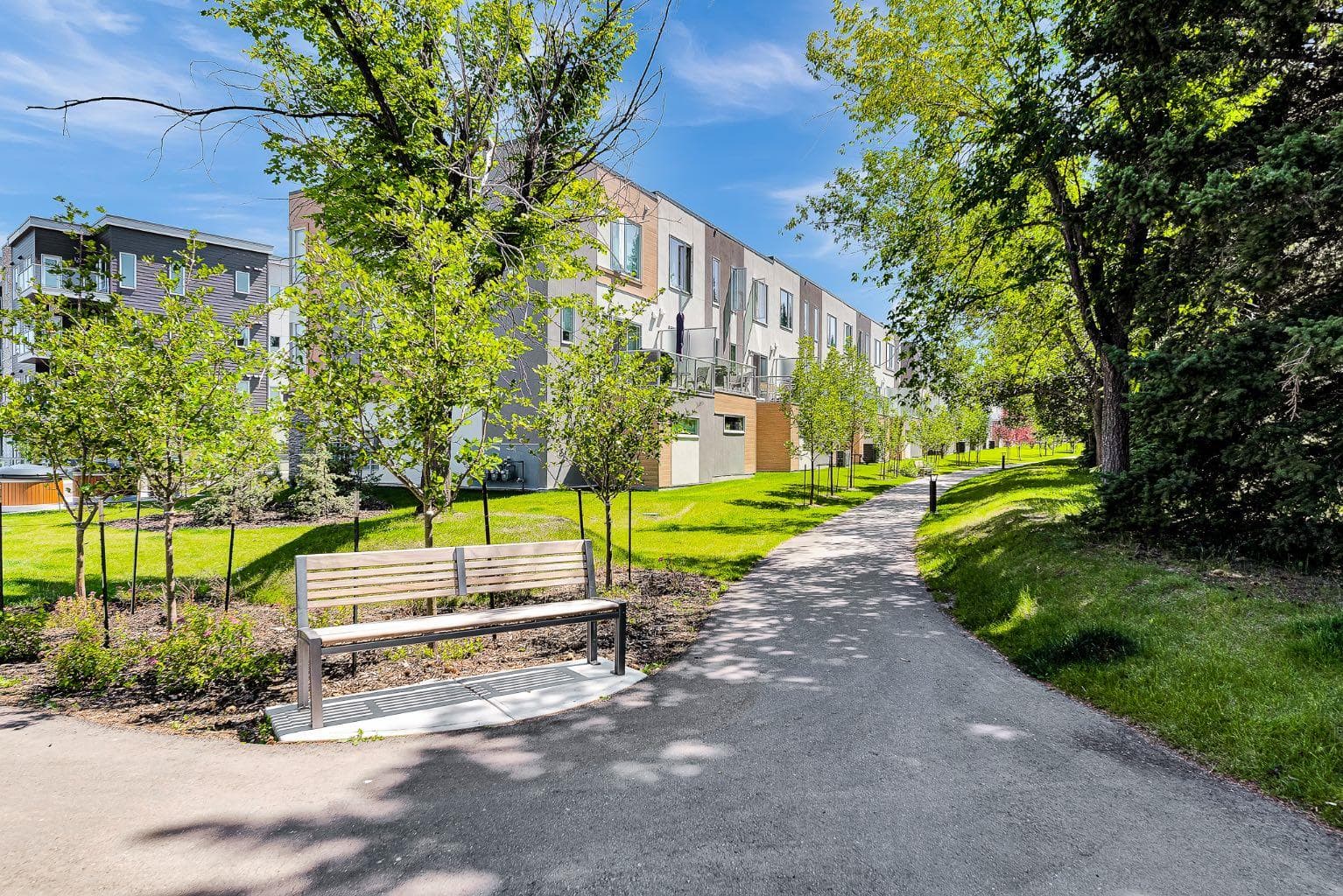 426 Shawnee Square SW