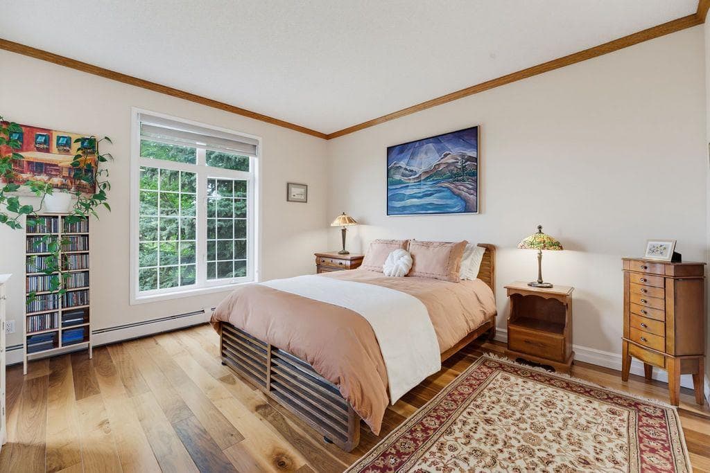 205, 4835 Dalhousie Drive NW