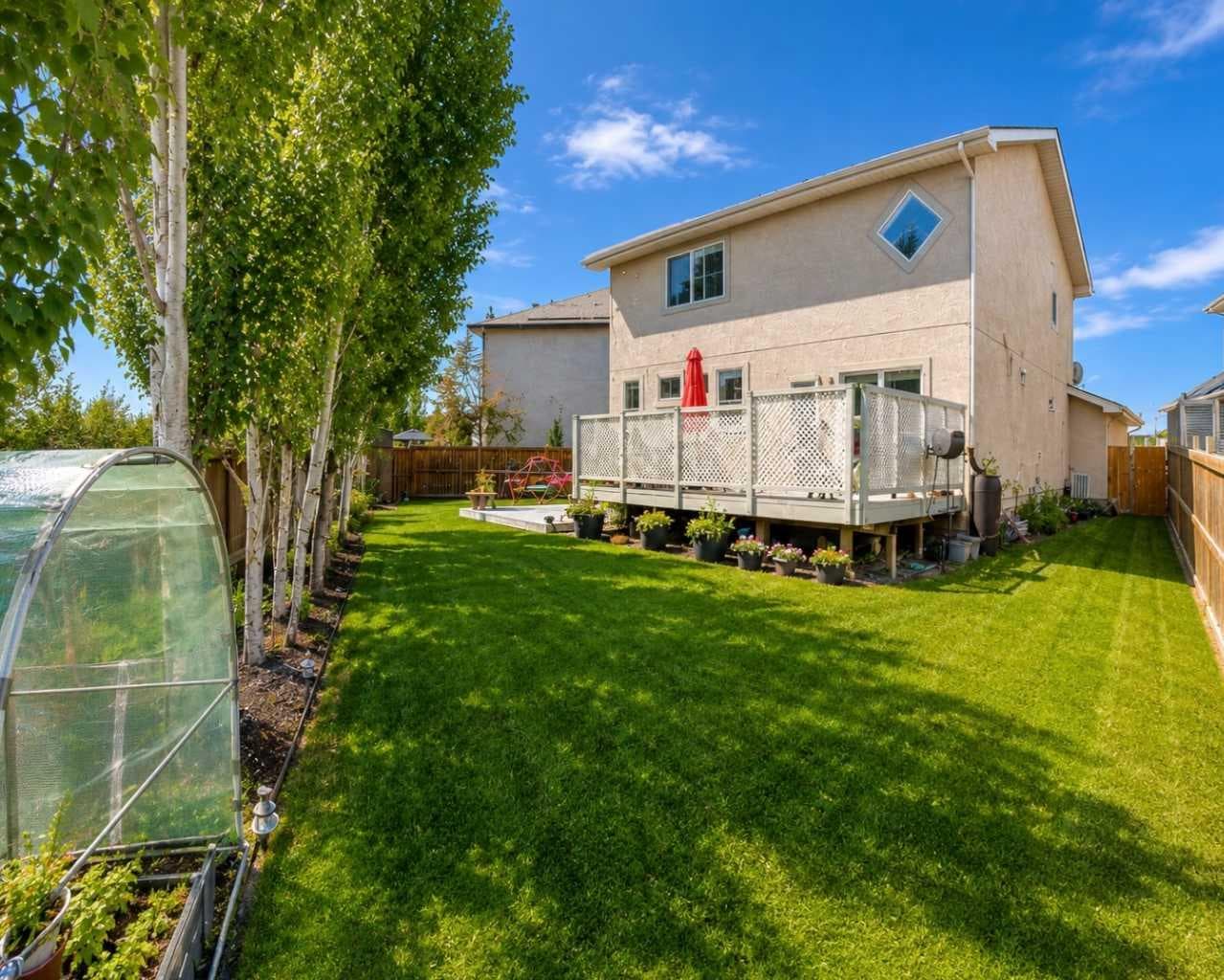 92 Cranleigh Close SE
