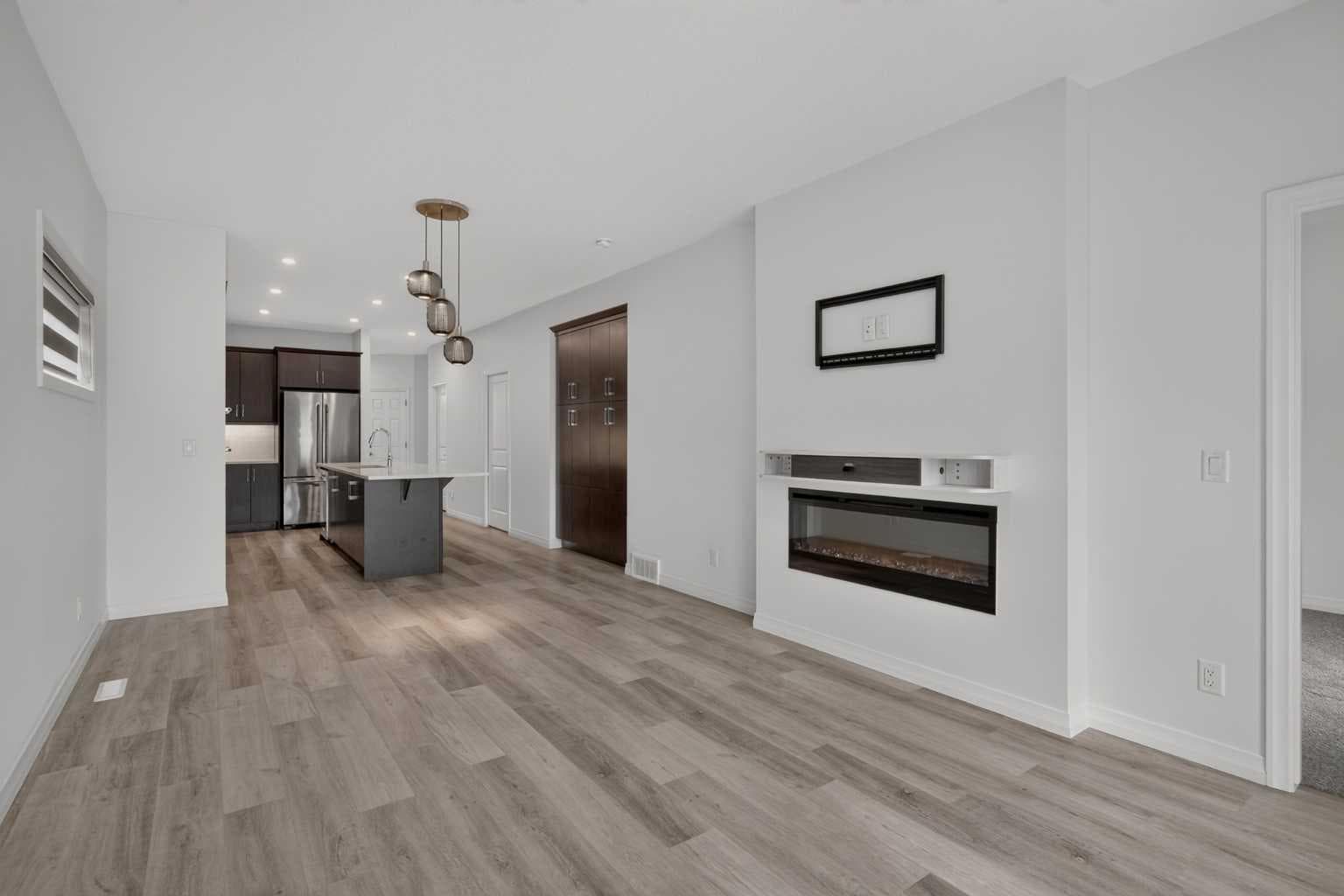 358 Marina Cove SE