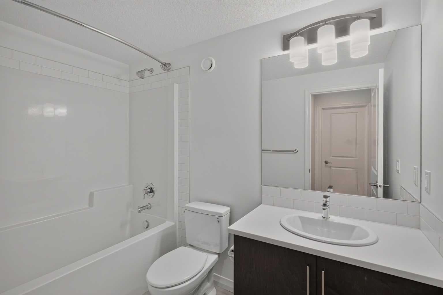 358 Marina Cove SE