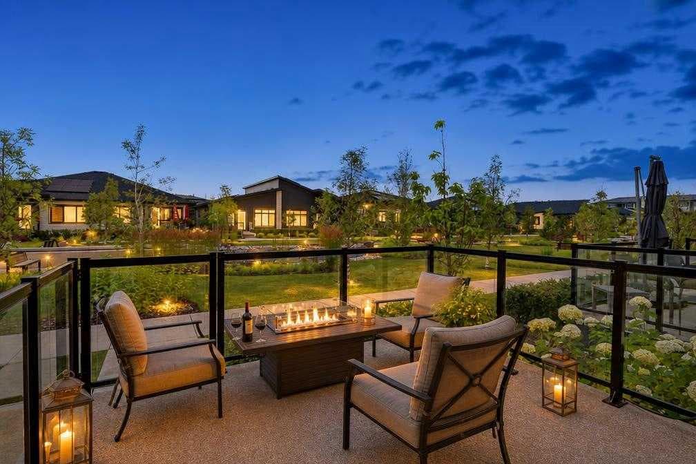 358 Marina Cove SE