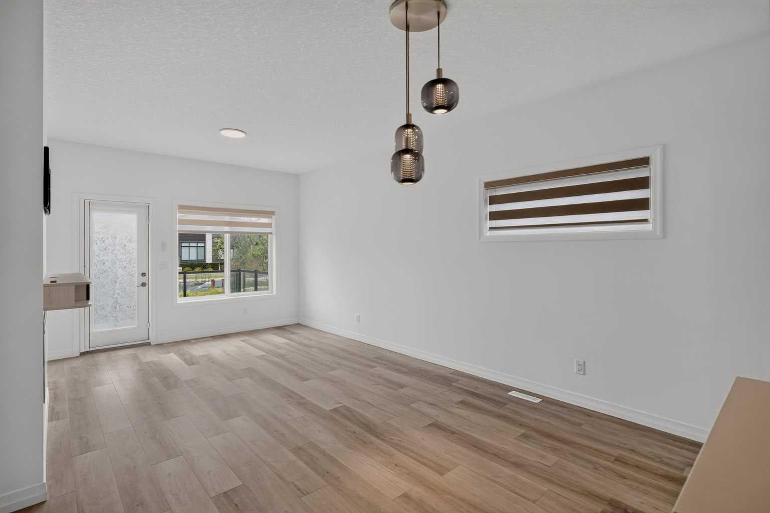 358 Marina Cove SE