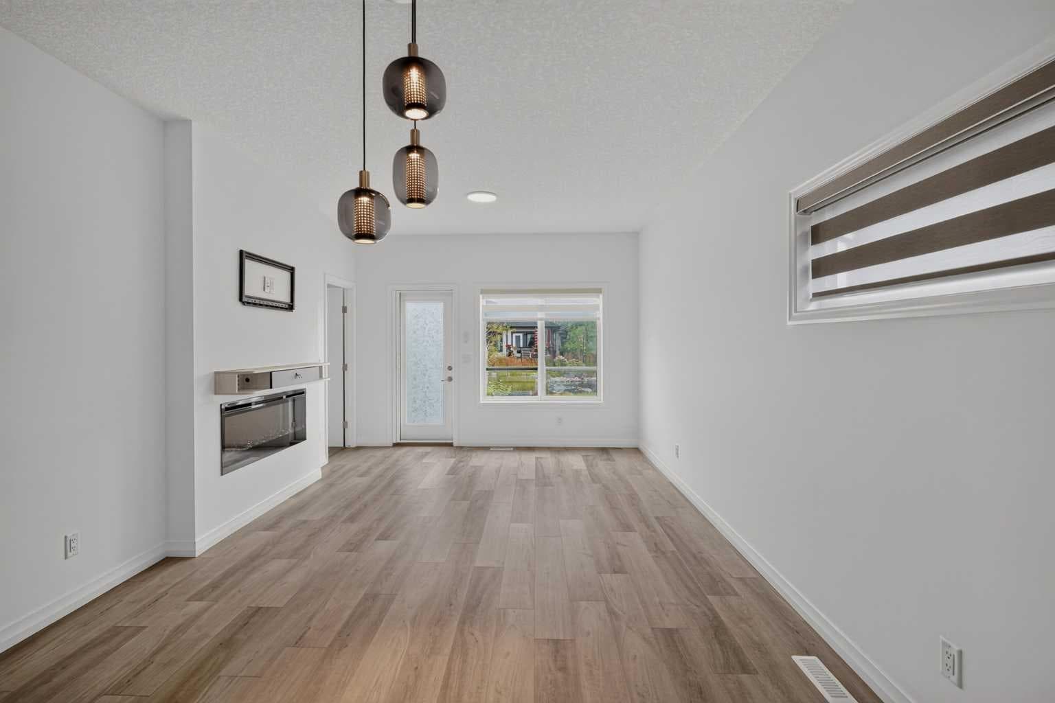 358 Marina Cove SE