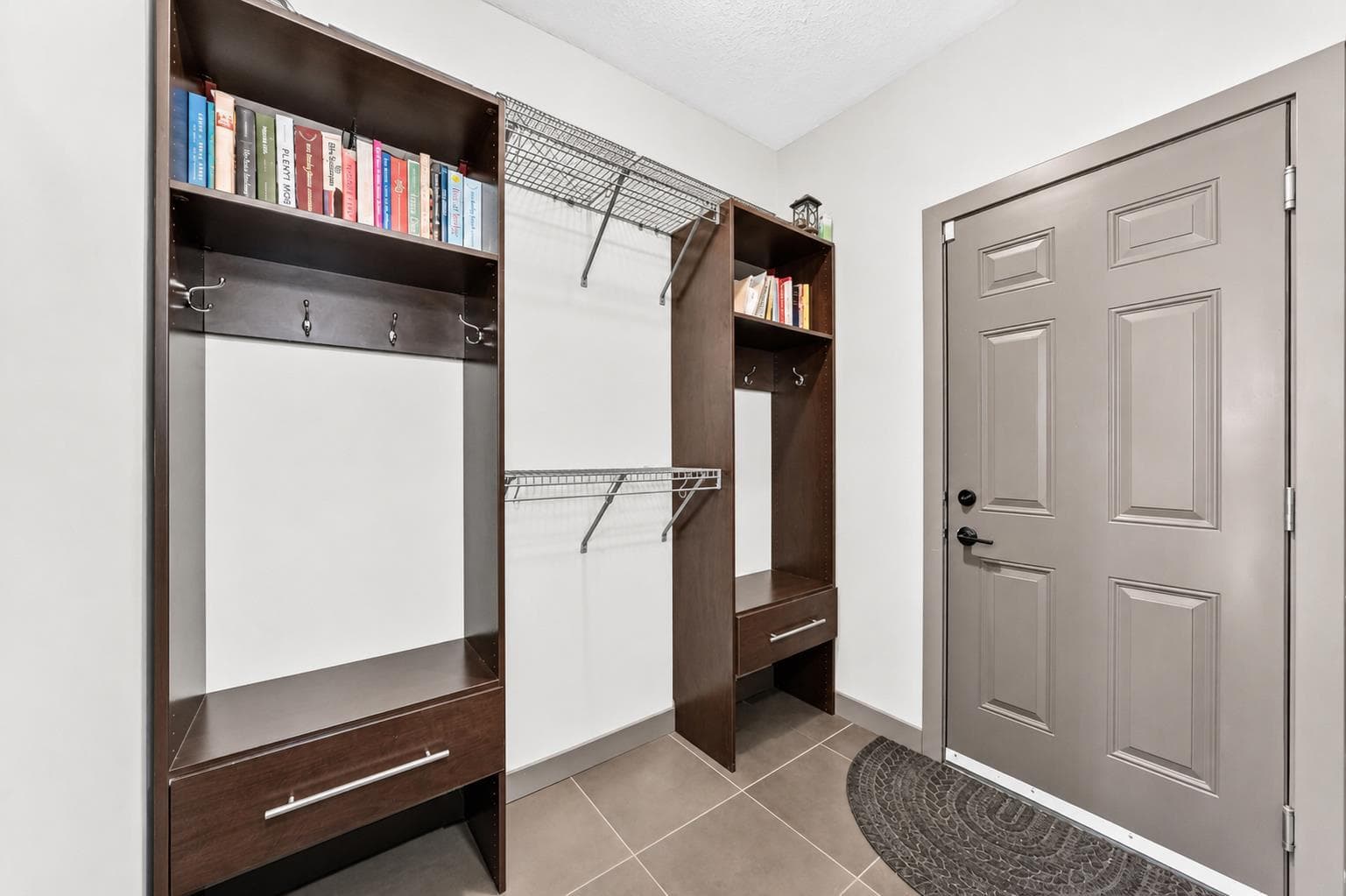 24 Brightonstone Gardens SE