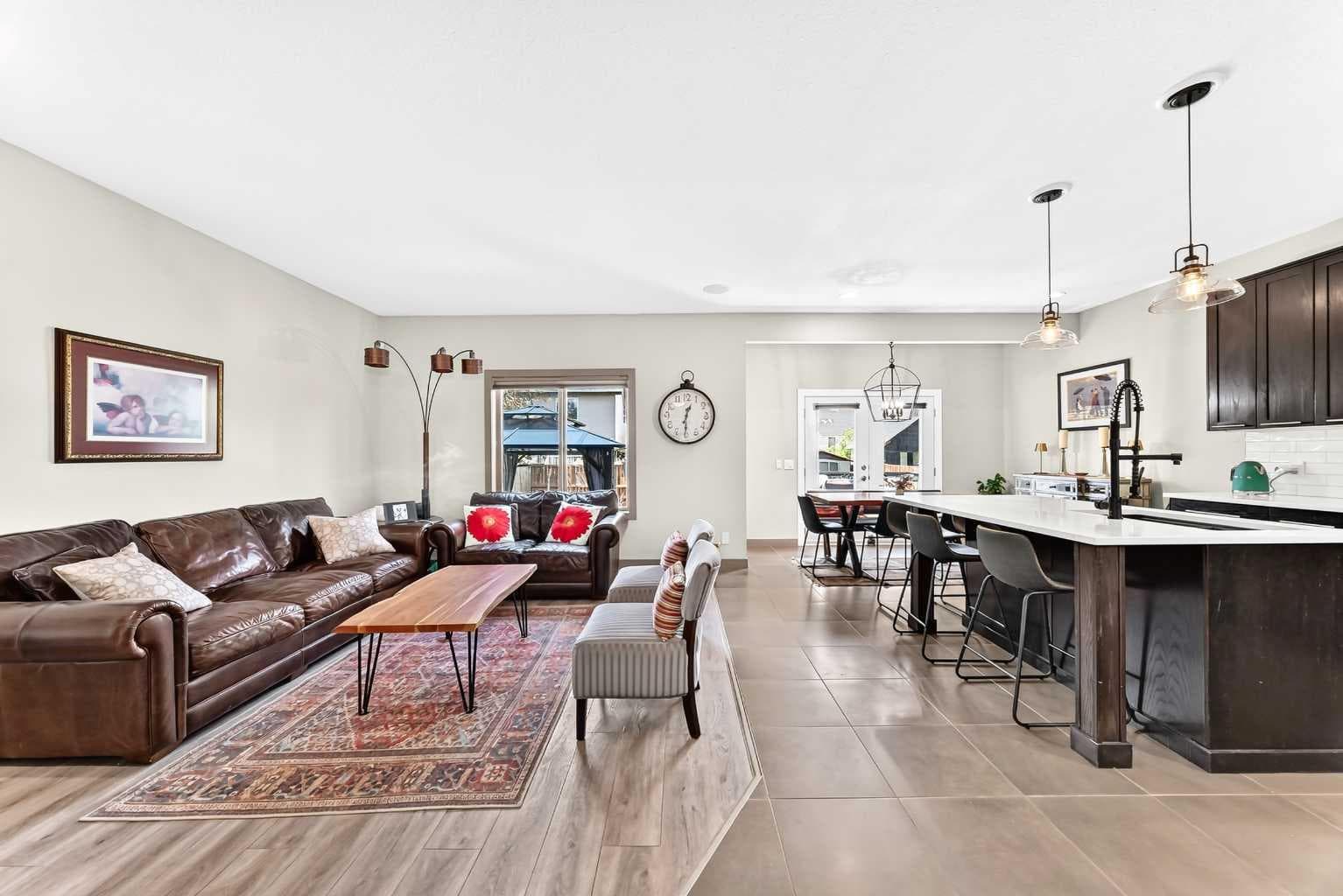 24 Brightonstone Gardens SE