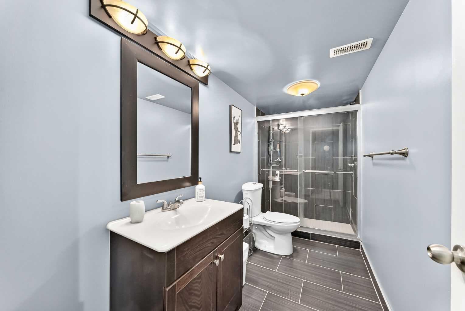 24 Brightonstone Gardens SE