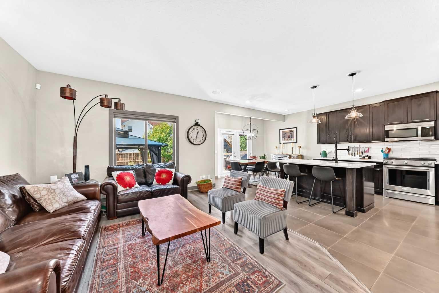 24 Brightonstone Gardens SE