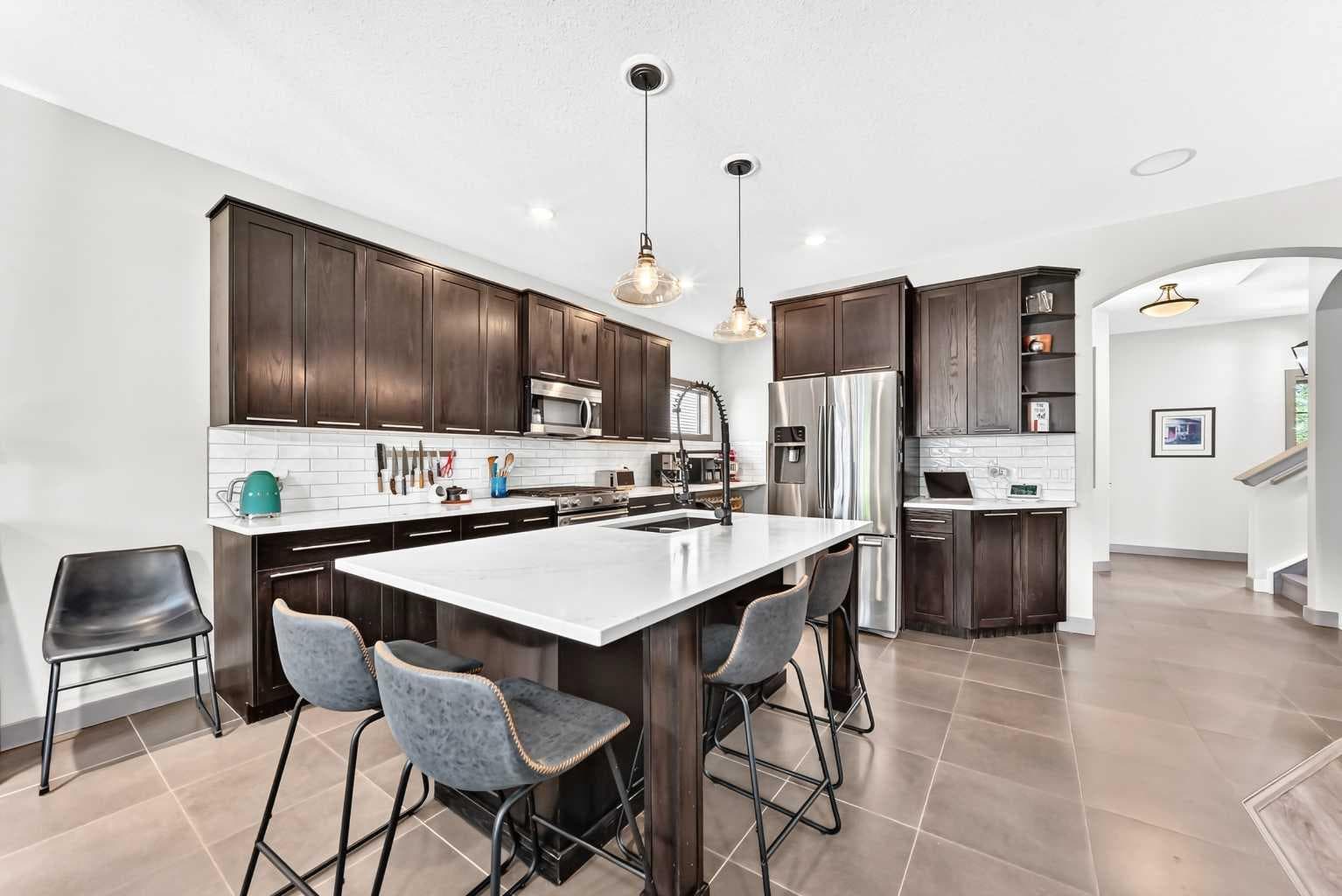 24 Brightonstone Gardens SE