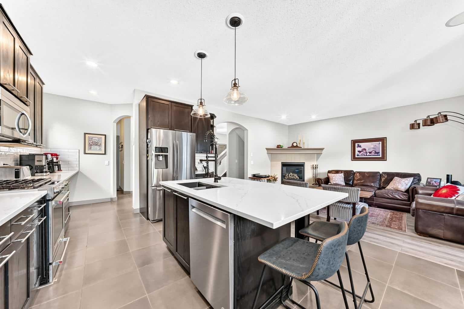 24 Brightonstone Gardens SE