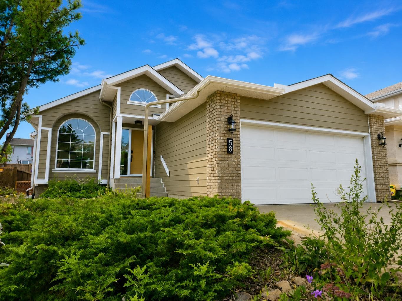 58 Edgevalley Close NW
