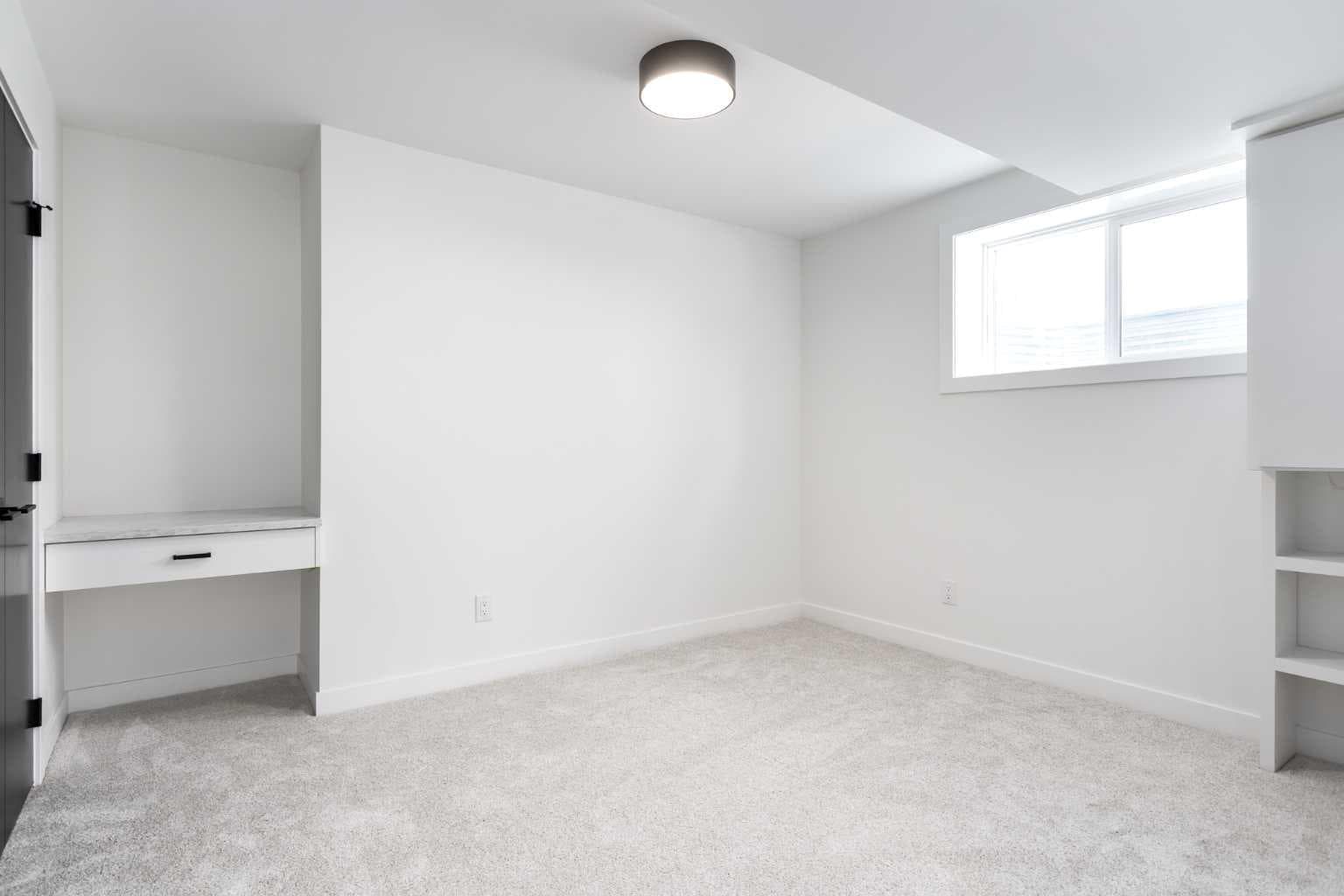 58 Edgevalley Close NW