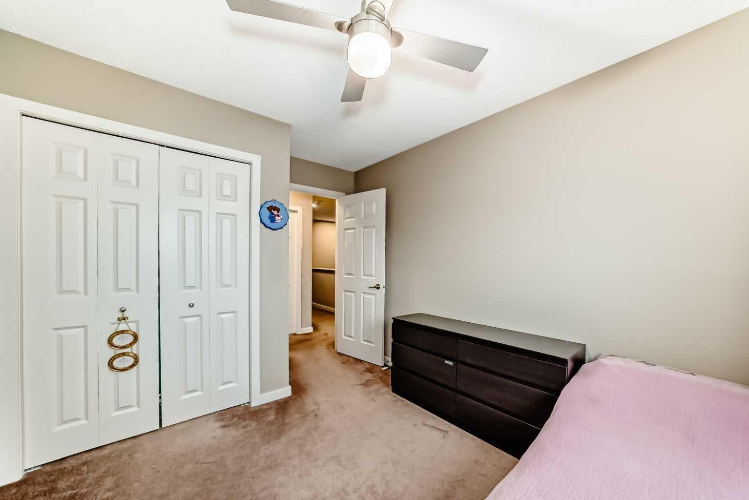109 New Brighton Park SE