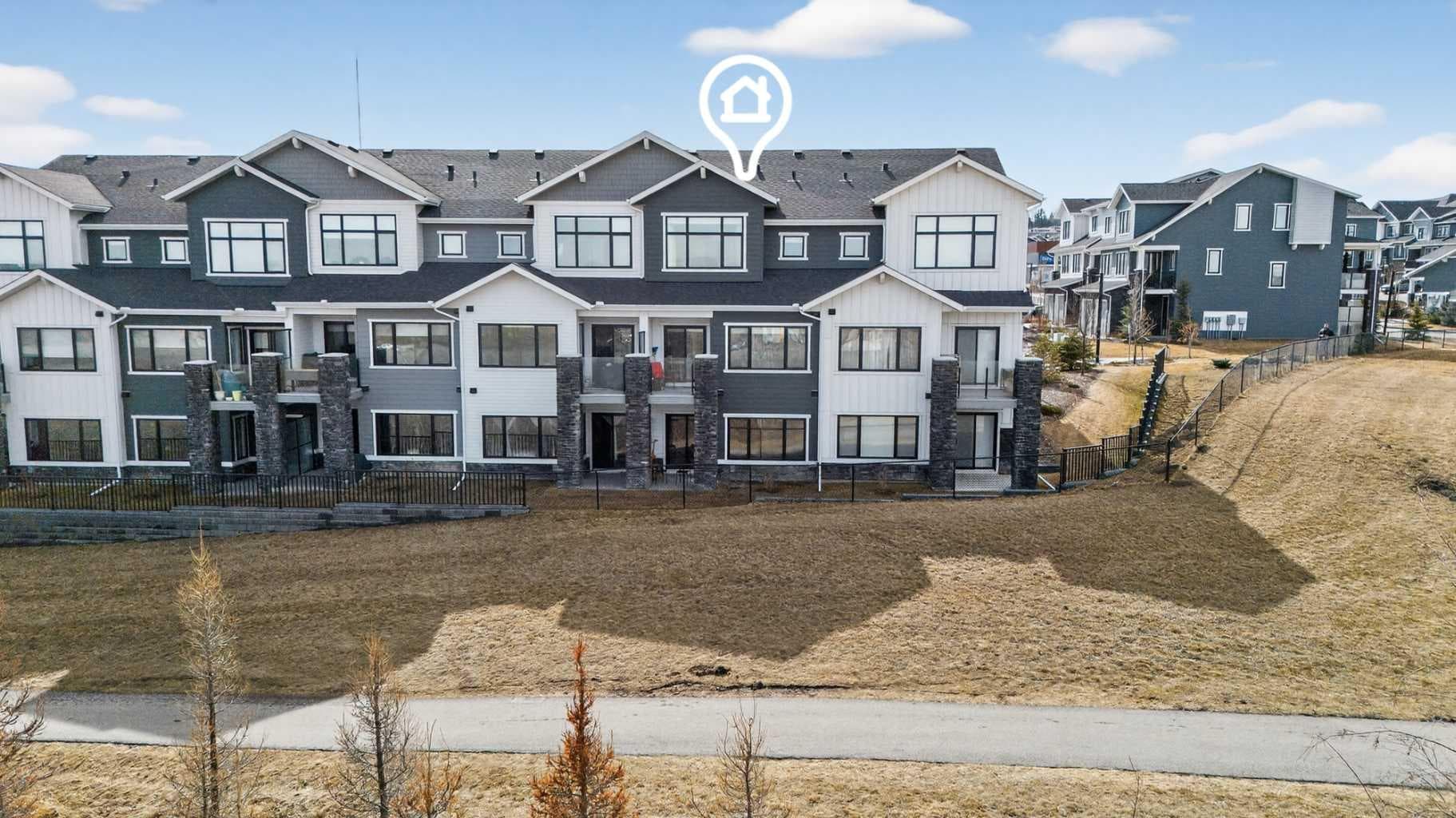 116 Crestridge Common SW