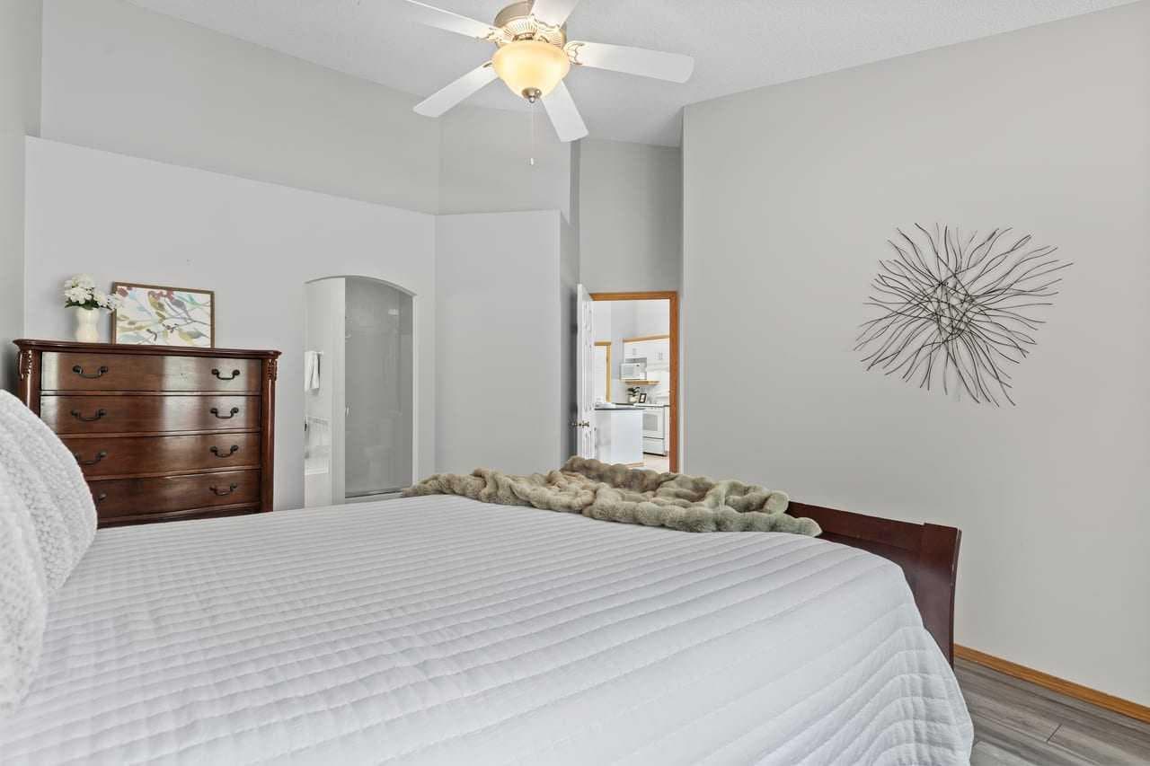 26 Chaparral Close SE