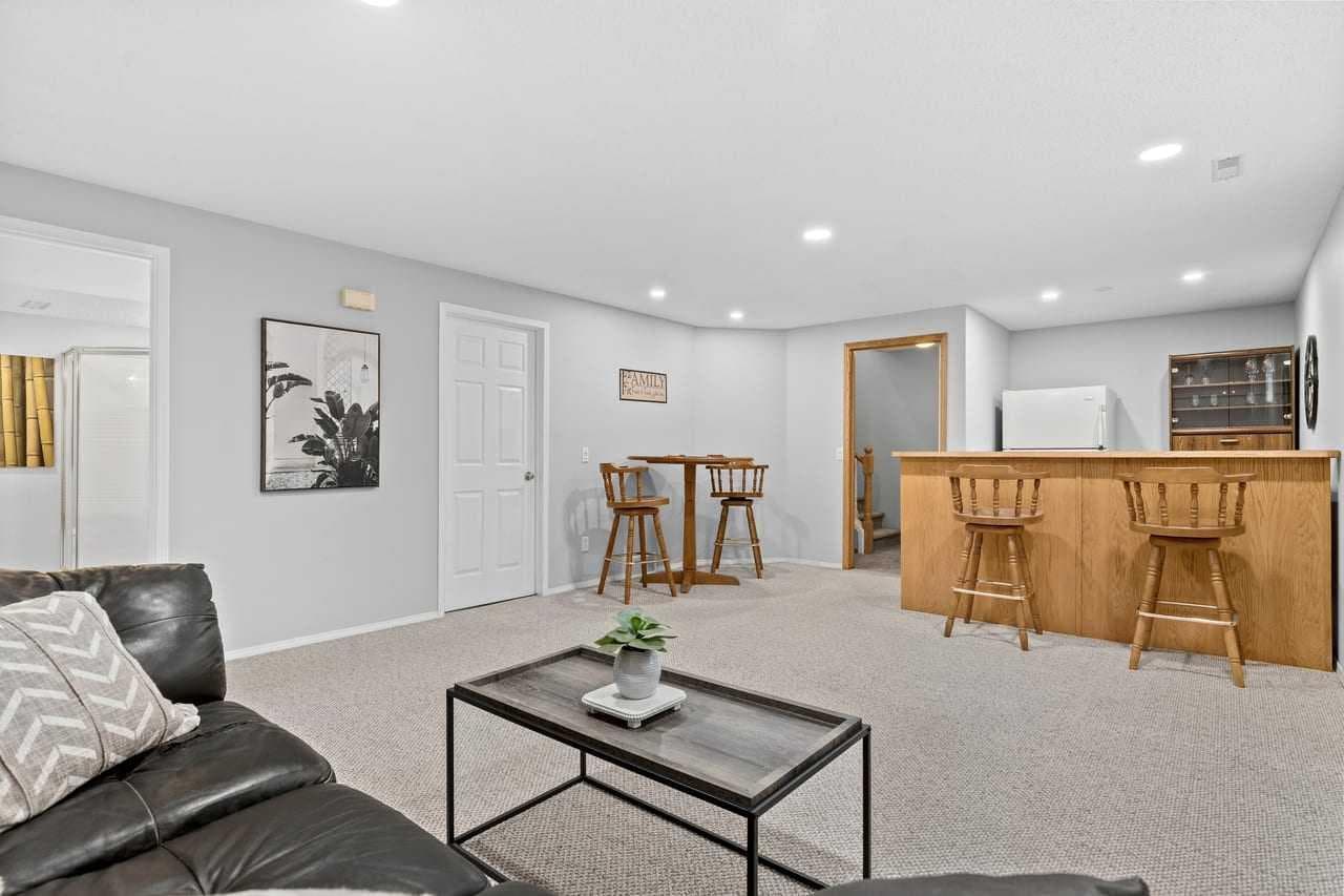 26 Chaparral Close SE
