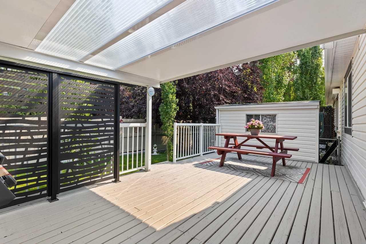 26 Chaparral Close SE