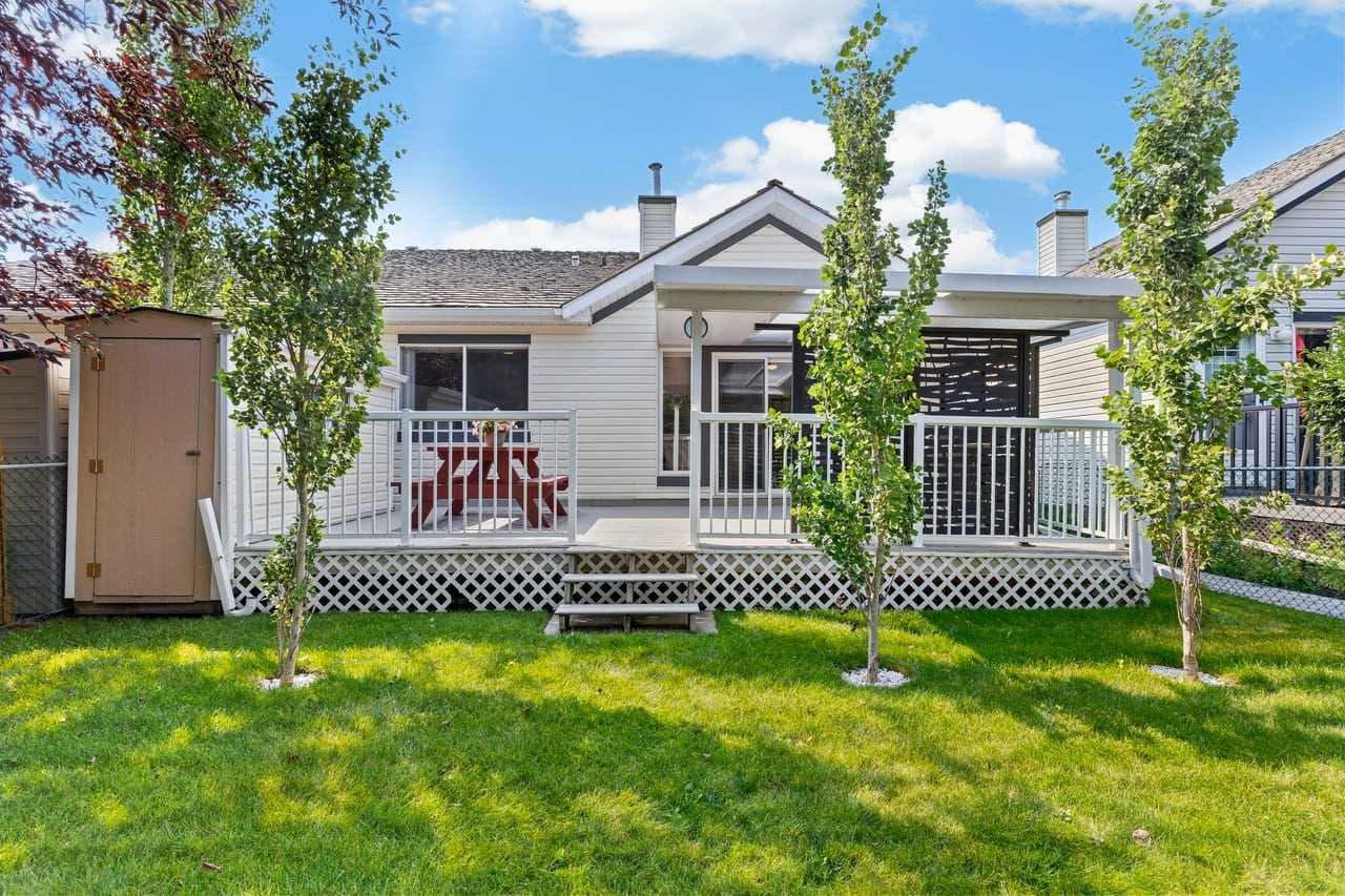 26 Chaparral Close SE