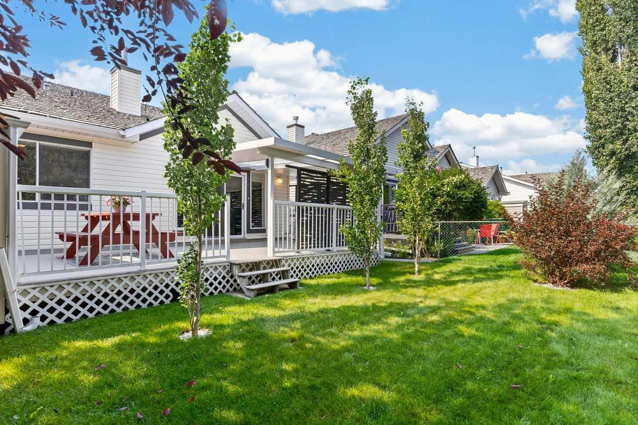 26 Chaparral Close SE